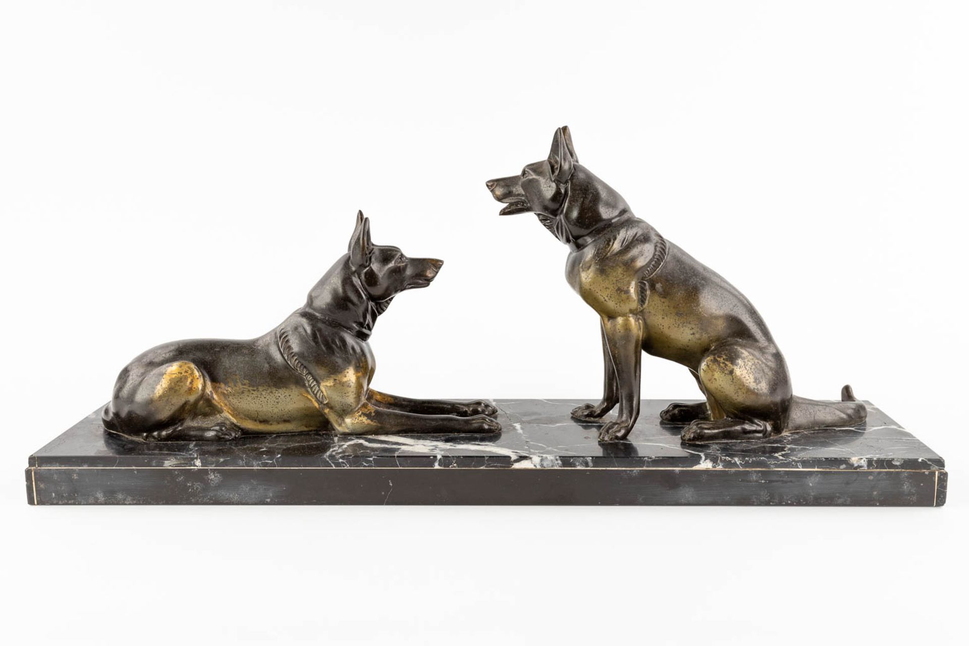 Deer and dogs, two spelter figurines mounted on marble. Art Deco. (D:12,5 x W:66 x H:42 cm) - Bild 13 aus 18