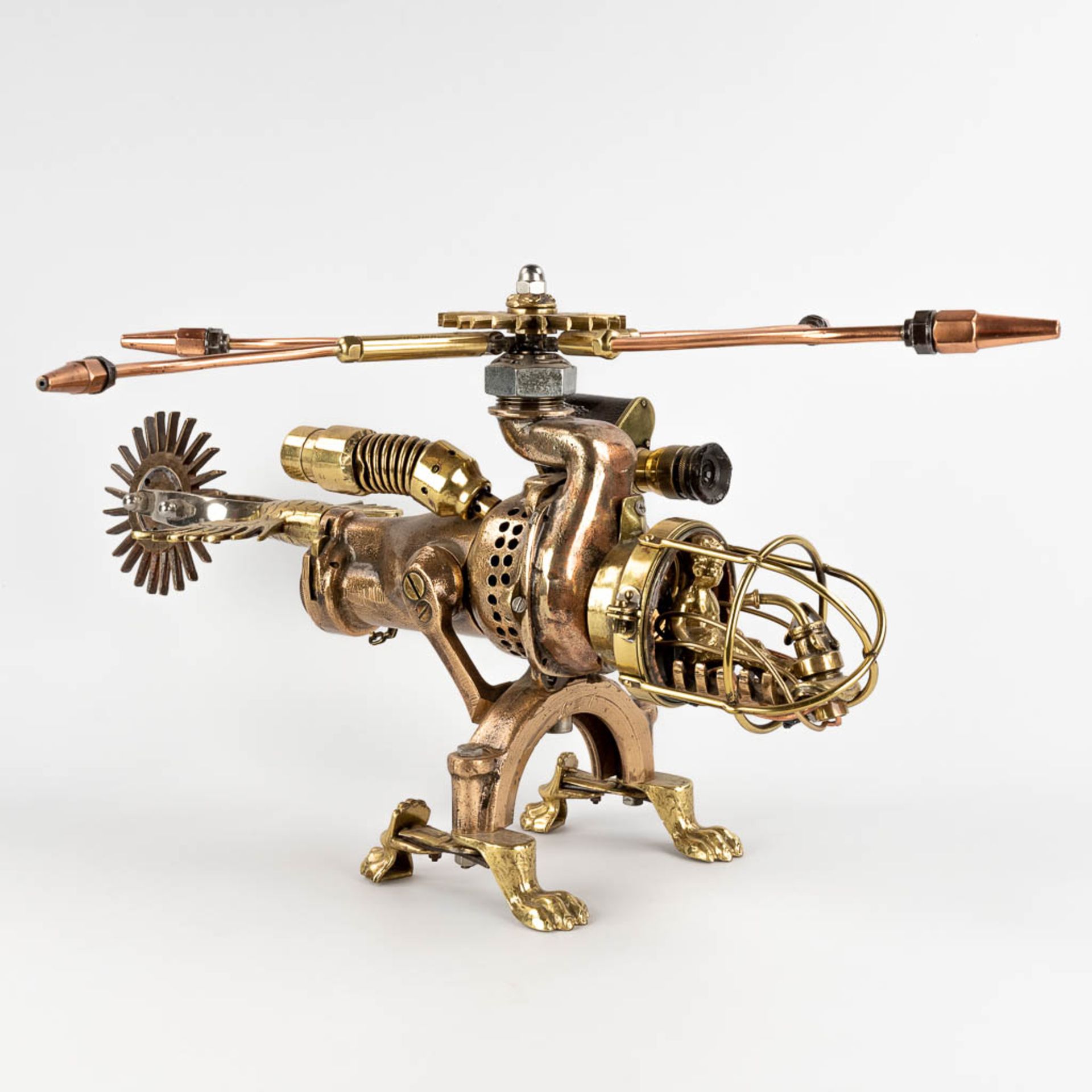 Dirk 'KEZANTI' DEWULF (1973) 'Helicopter' mixed media. (D:63 x W:53 x H:37 cm)