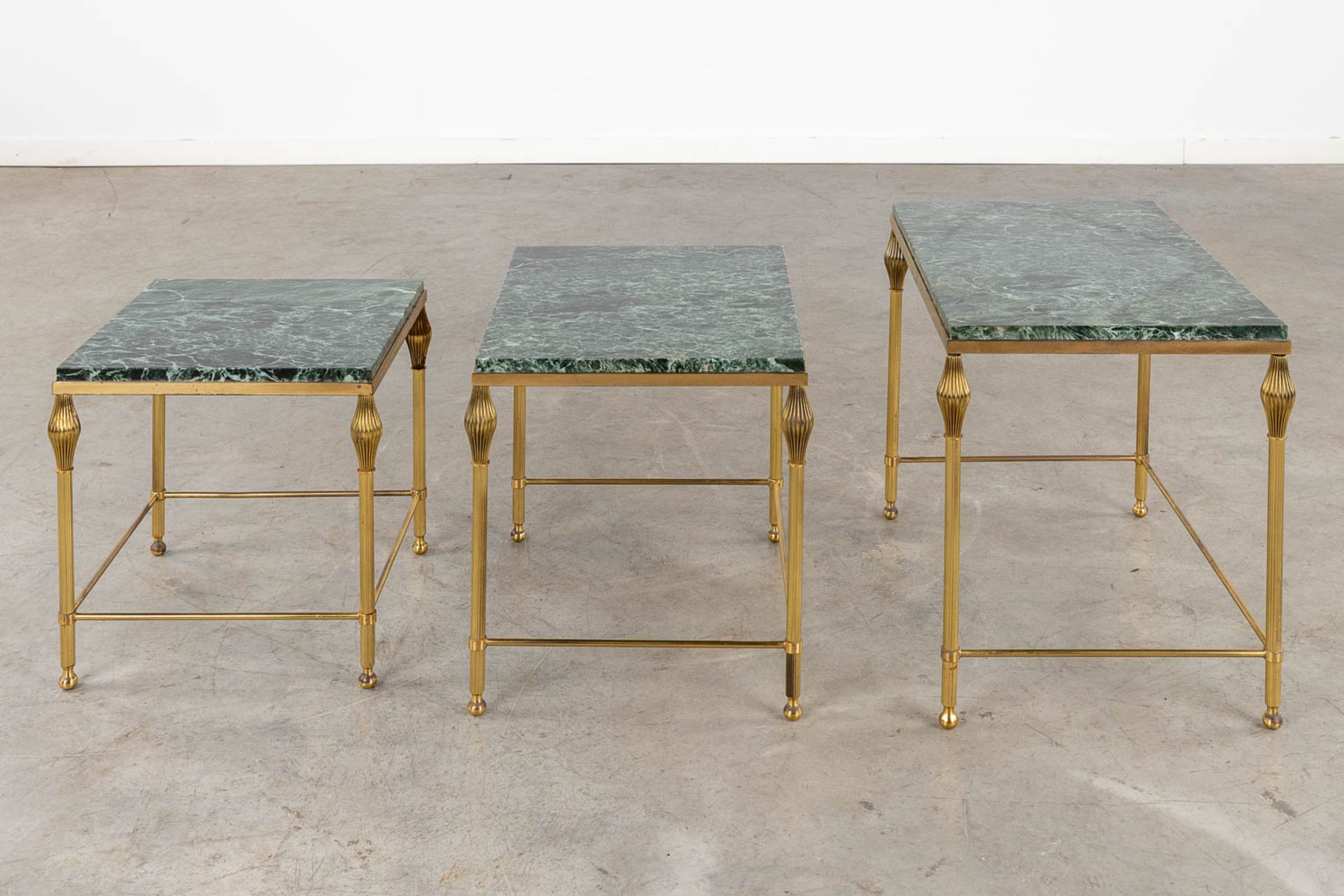 A three-piece set of nesting tables, gilt metal and a green marble. (D:37 x W:56 x H:45 cm) - Image 4 of 10