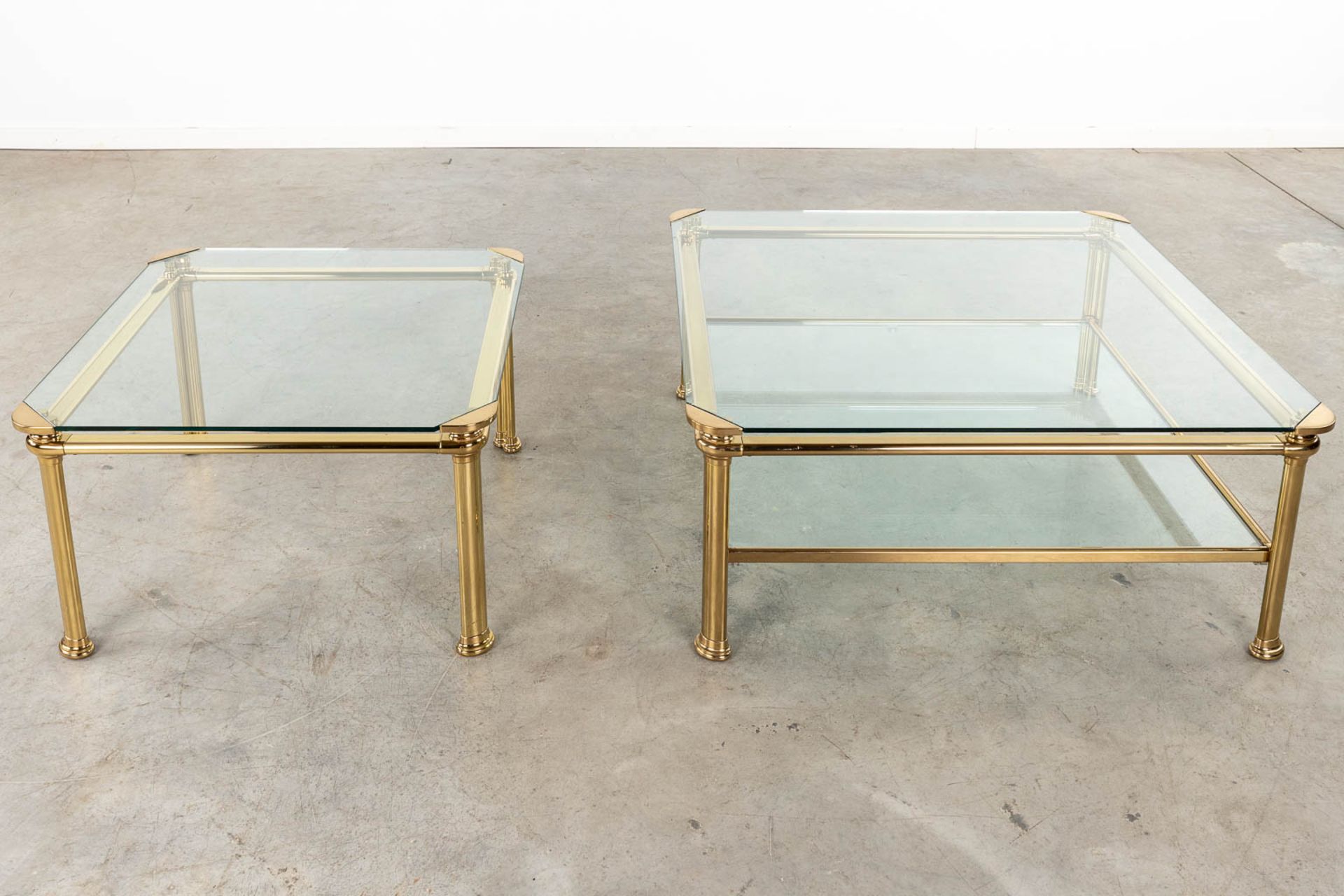 A large and small coffee table, brass and glass. Signed Mara. Circa 1980. (D:90 x W:90 x H:38 cm) - Image 3 of 6