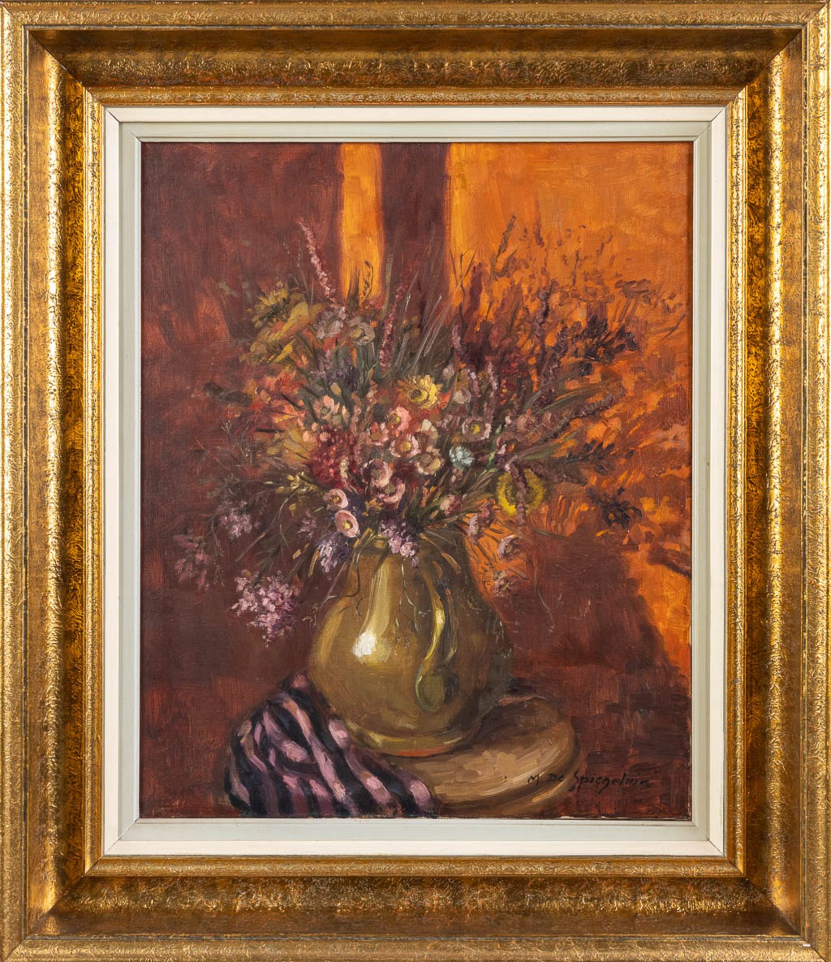 Marthe DE SPIEGELEIR (1897-1991) 'Flowers' oil on canvas. (W:45 x H:55 cm) - Image 3 of 6
