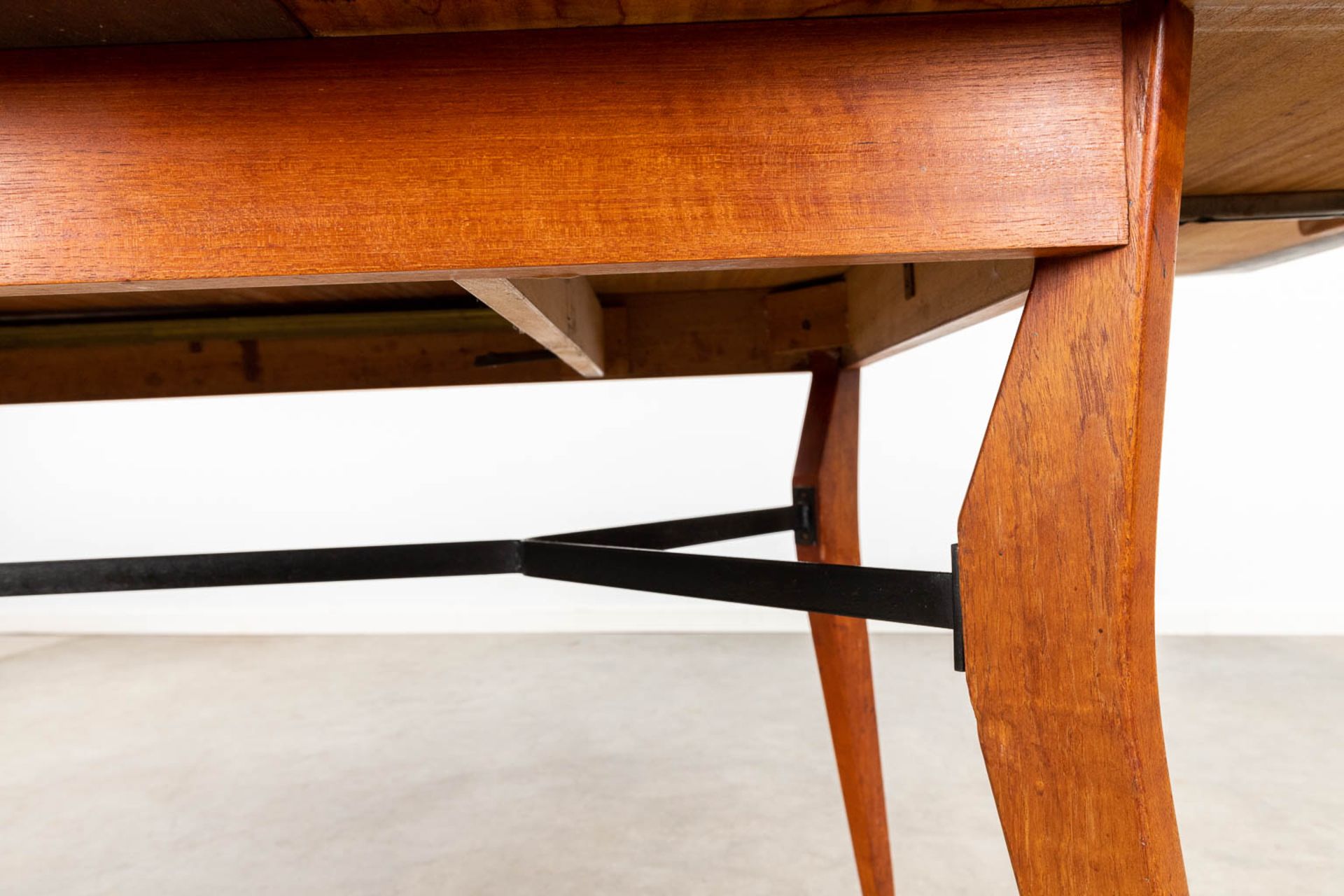 A mid-century table and 6 chairs, rotan and metal, teak wood. Circa 1960. (D:86 x W:160 x H:76 cm) - Image 9 of 31