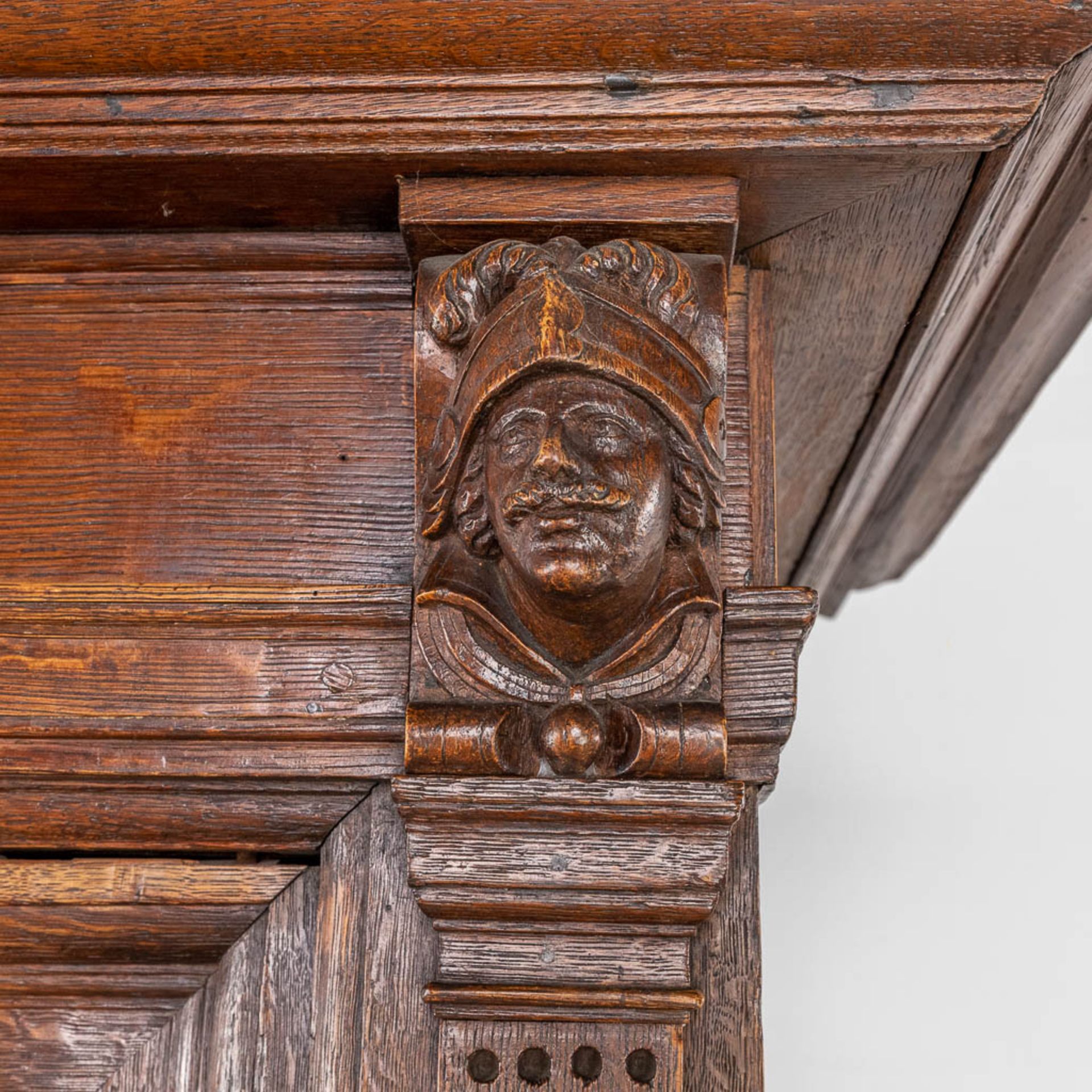 An antique four door cabinet, sculptured oak. 18th C. (D:76 x W:186 x H:216 cm) - Image 12 of 20