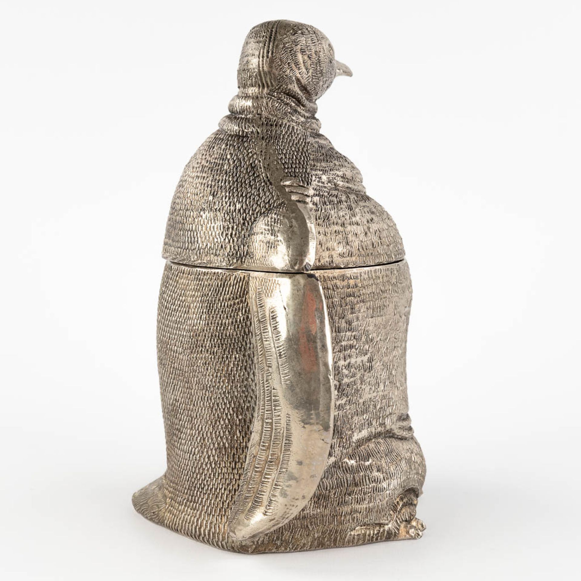 Mauro MANETTI (XX) 'Penguin' an ice pail. (D:16 x W:15,5 x H:25,5 cm) - Image 4 of 13