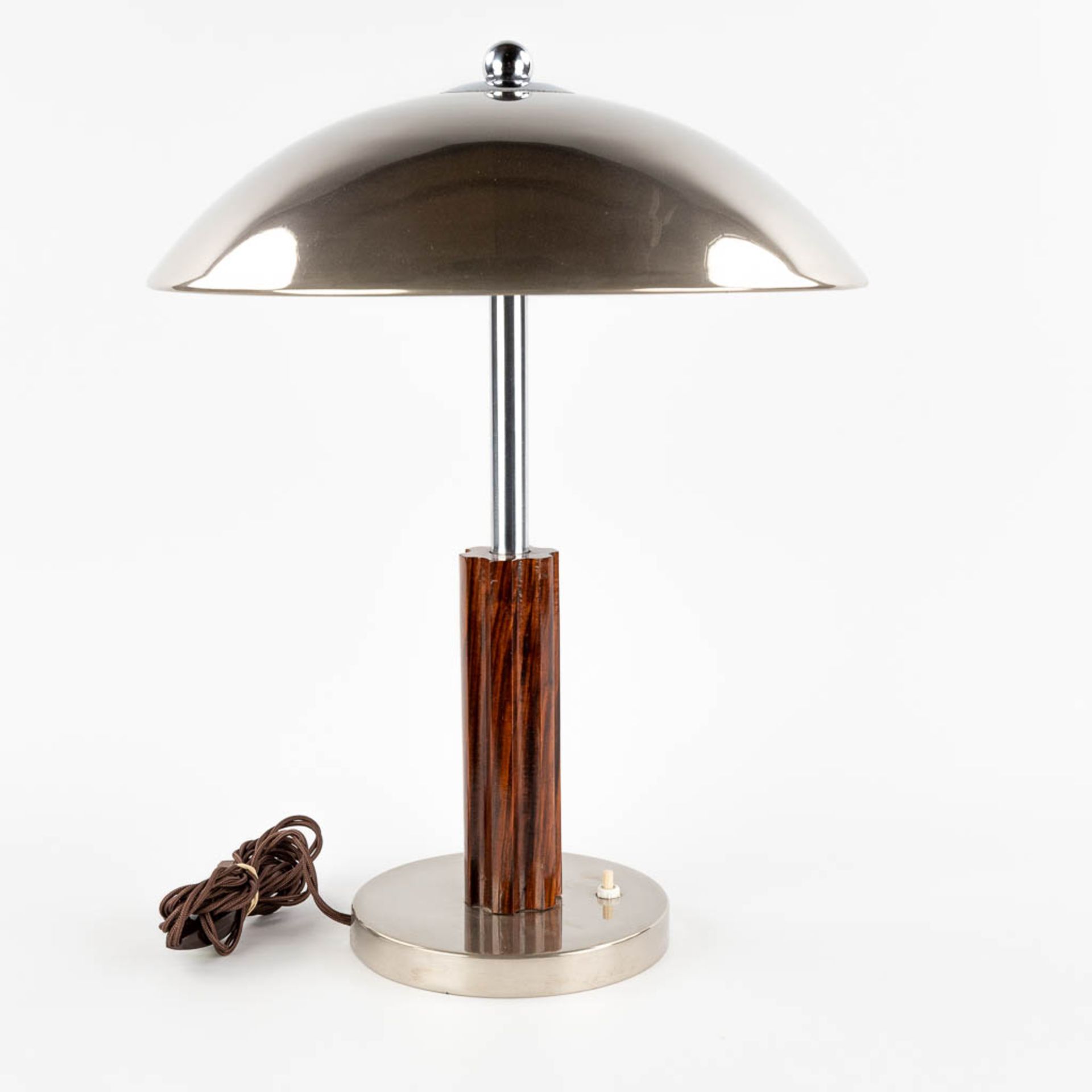 A table lamp, Chrome and wood, probably Germany or The Netharlands, circa 1960. (H:45 x D:35 cm) - Image 6 of 10