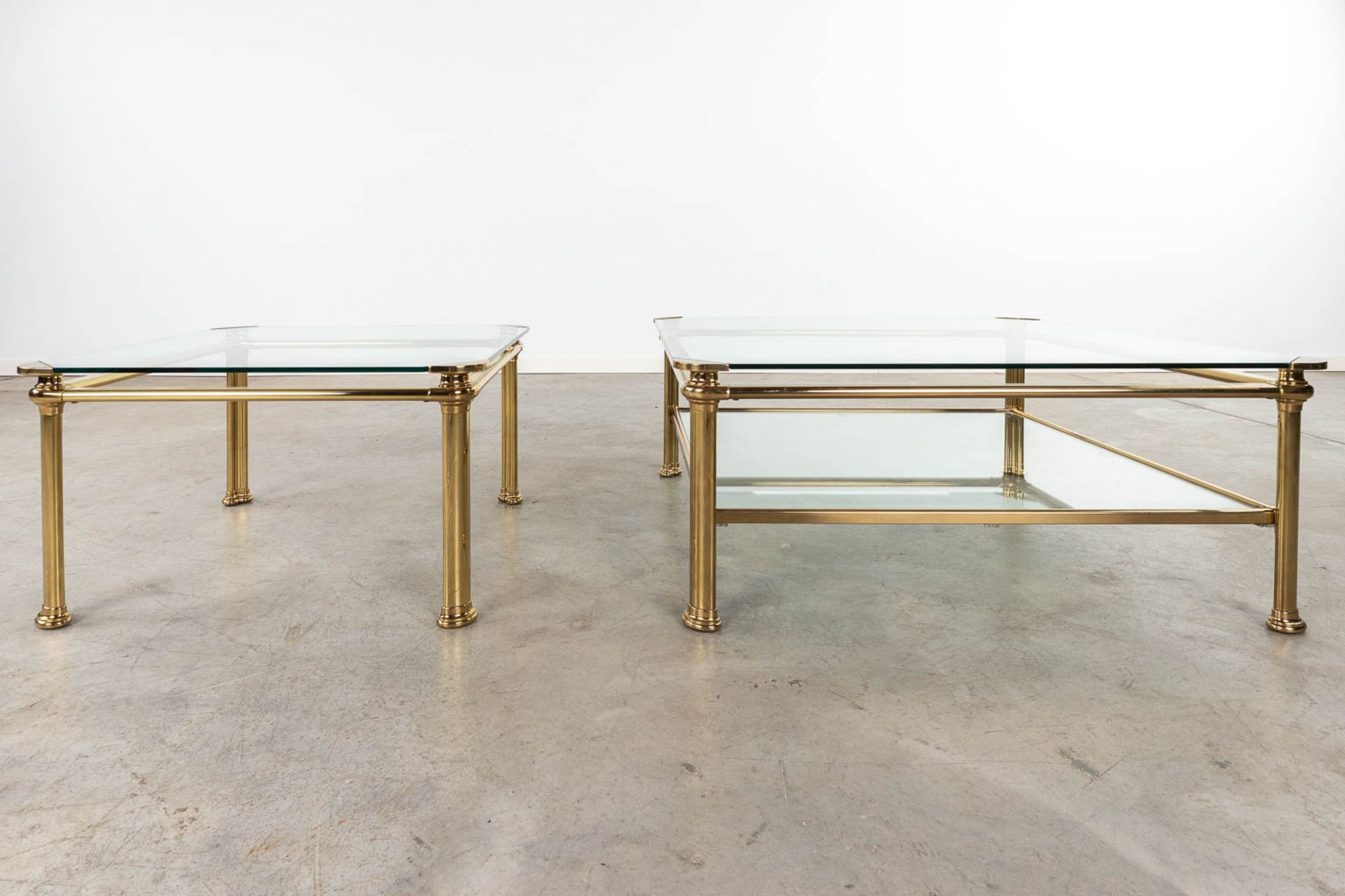 A large and small coffee table, brass and glass. Signed Mara. Circa 1980. (D:90 x W:90 x H:38 cm) - Image 6 of 6