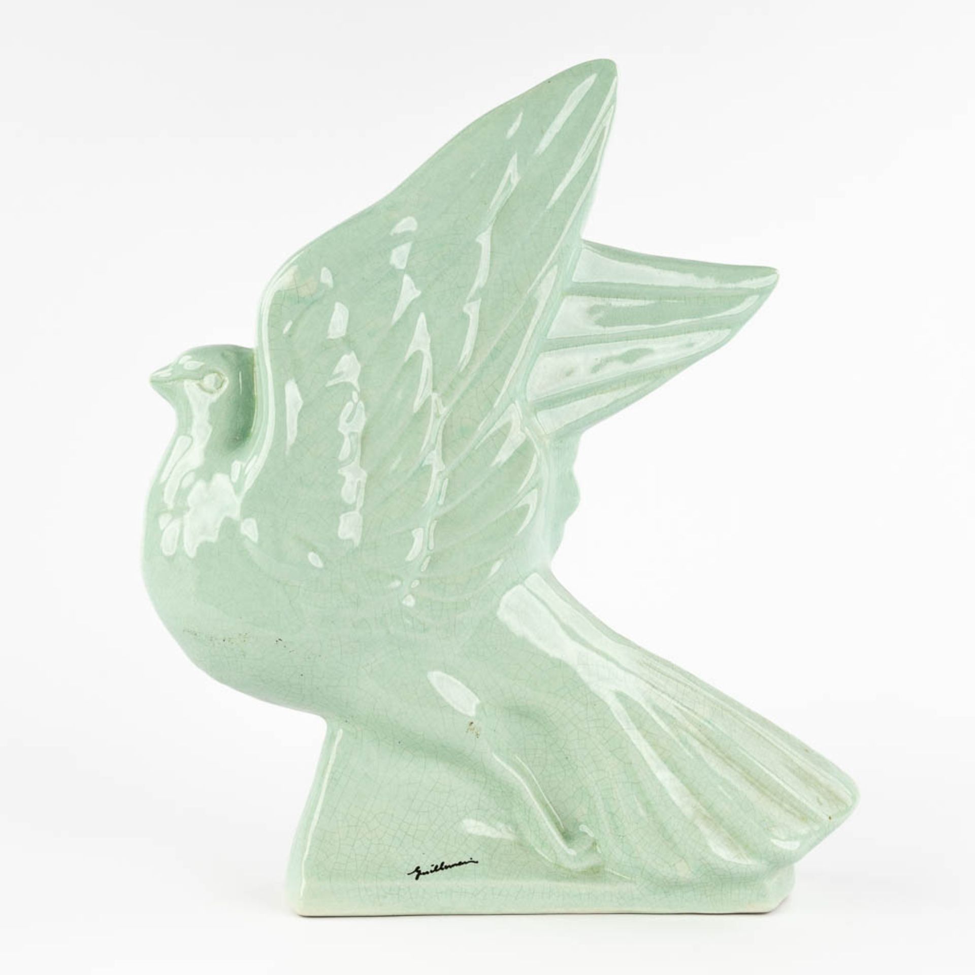 Guillemain (XX) 'Bird' an art deco figurine, cracquelé faience. (D:11 x W:30 x H:36 cm) - Bild 3 aus 9