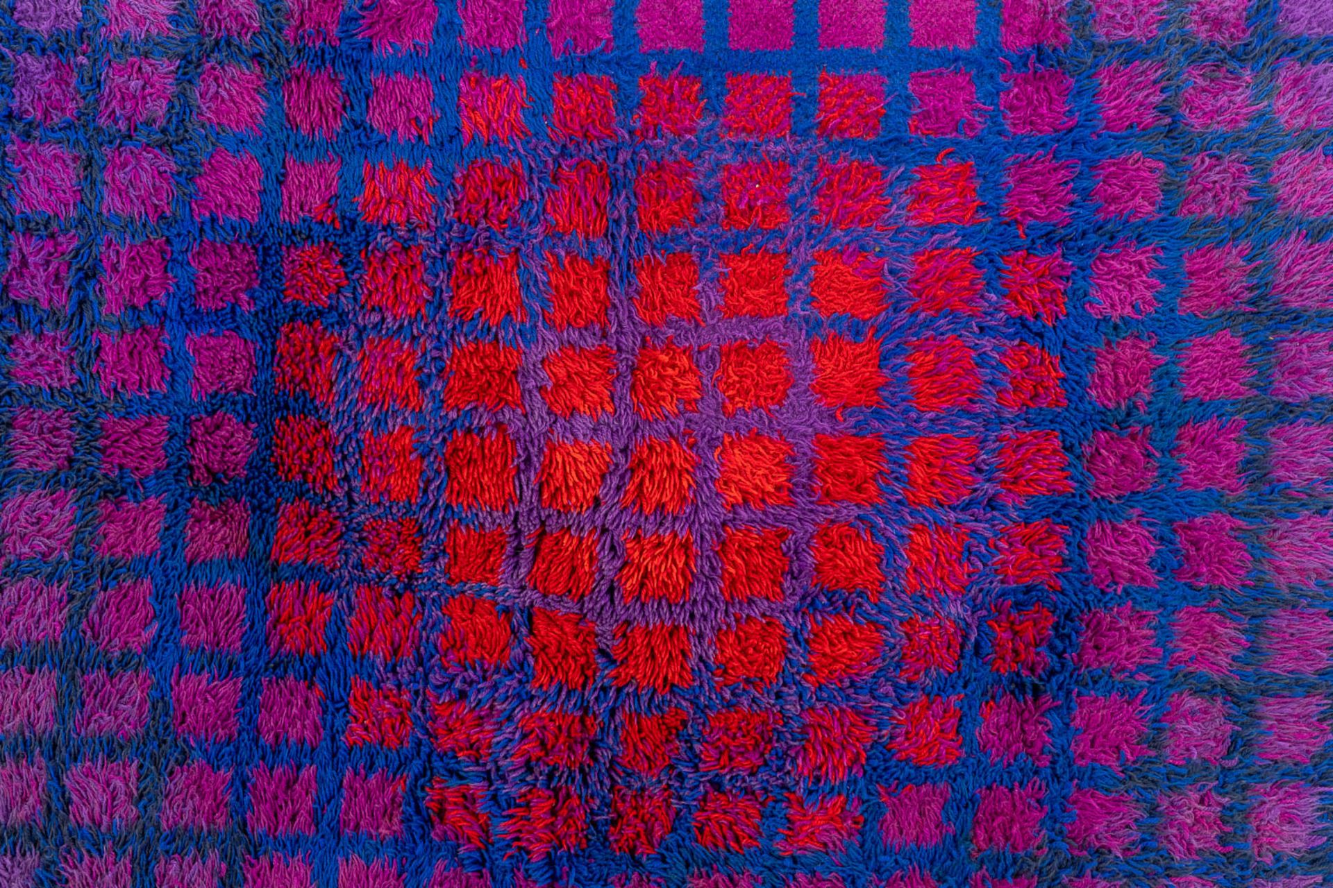 Verner PANTON (1926-1998)(attr.) 'Finlandia carpet' Circa 1970. (D:225 x W:225 cm) - Image 4 of 7