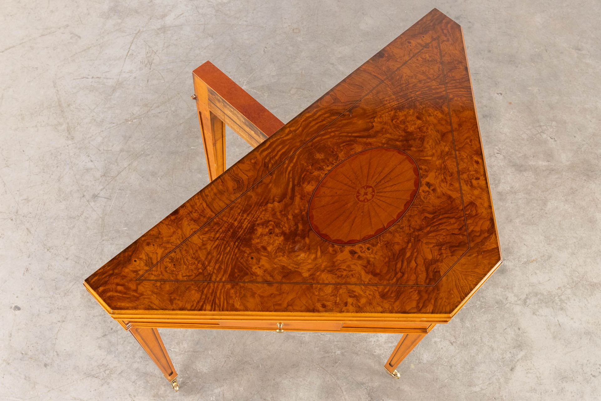 A young game table, marquetry inlay. 20th C. (D:104 x W:104 x H:74 cm) - Image 10 of 13