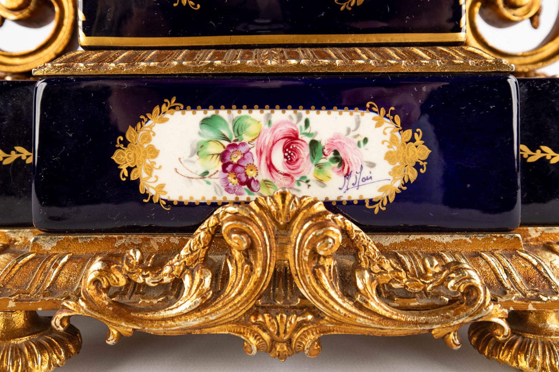 A.C.F. A three-piece mantle garniture clock and side pieces, cobalt blue porcelain mounted with bron - Image 14 of 14