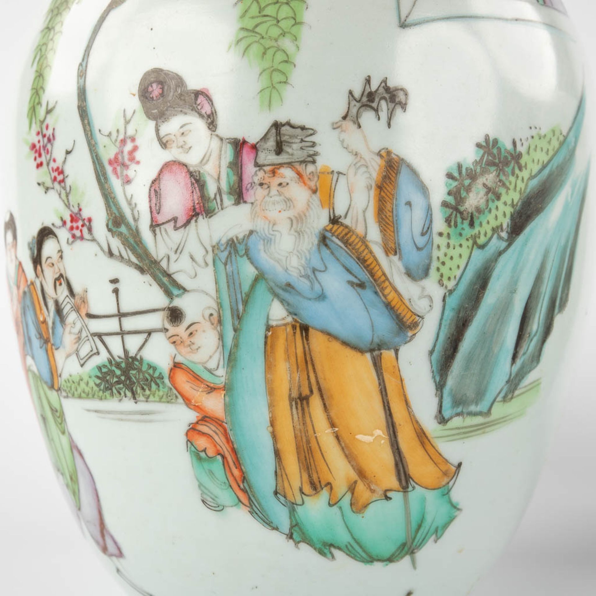 Two Chinese ginger jars, Famille Rose, decorated with wise men and fishermen. 19th/20th C. (H:30 x D - Image 10 of 15