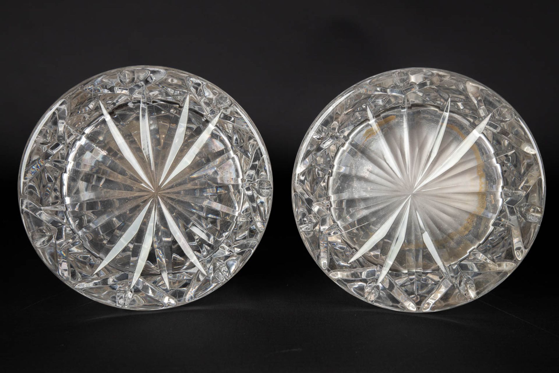 A pair of pitchers, crystal mounted with silver-plated metal. (H:30 x D:12,5 cm) - Image 7 of 13