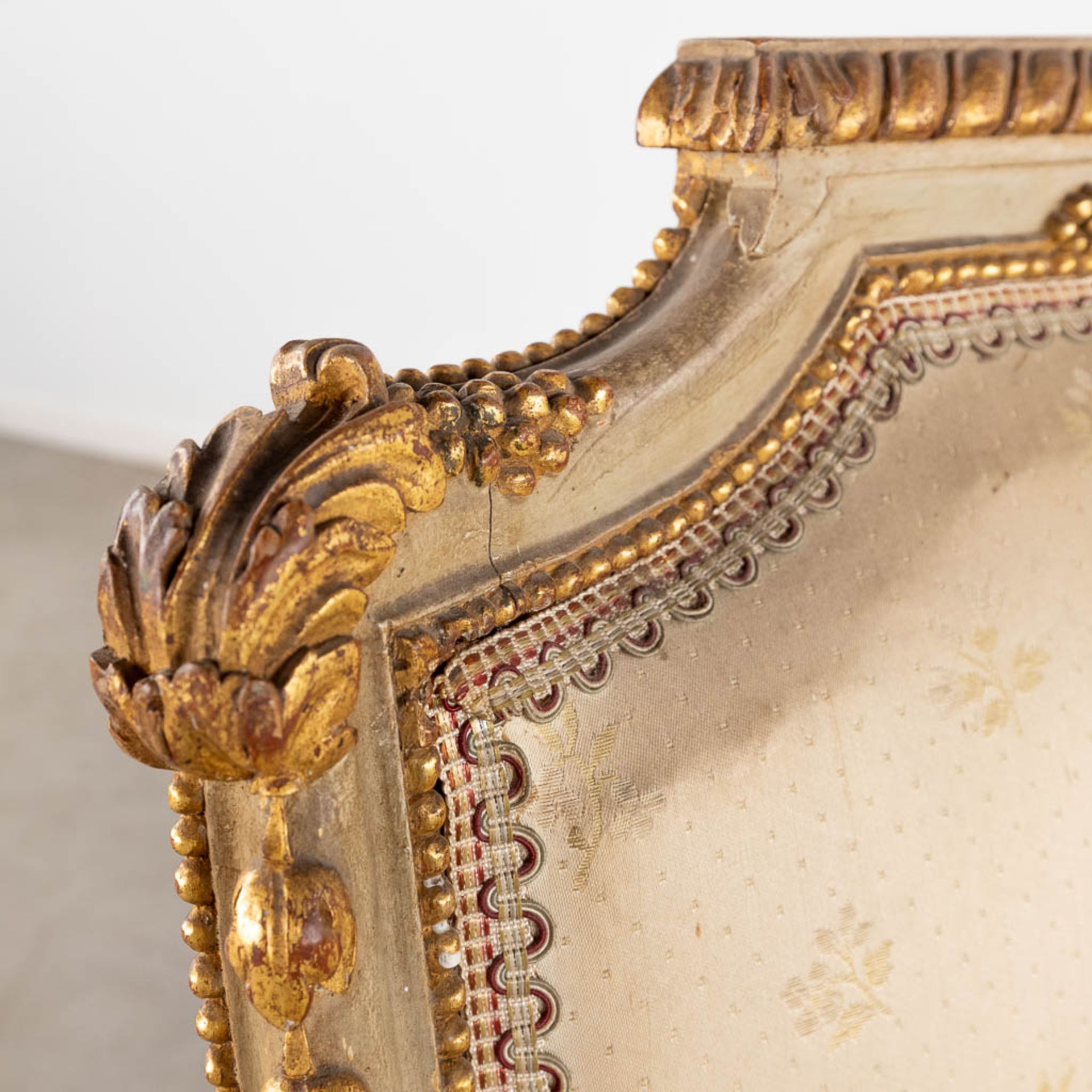 A sculptured armchair, Louis XVI style, 19th C. (D:64 x W:65 x H:100 cm) - Image 9 of 16