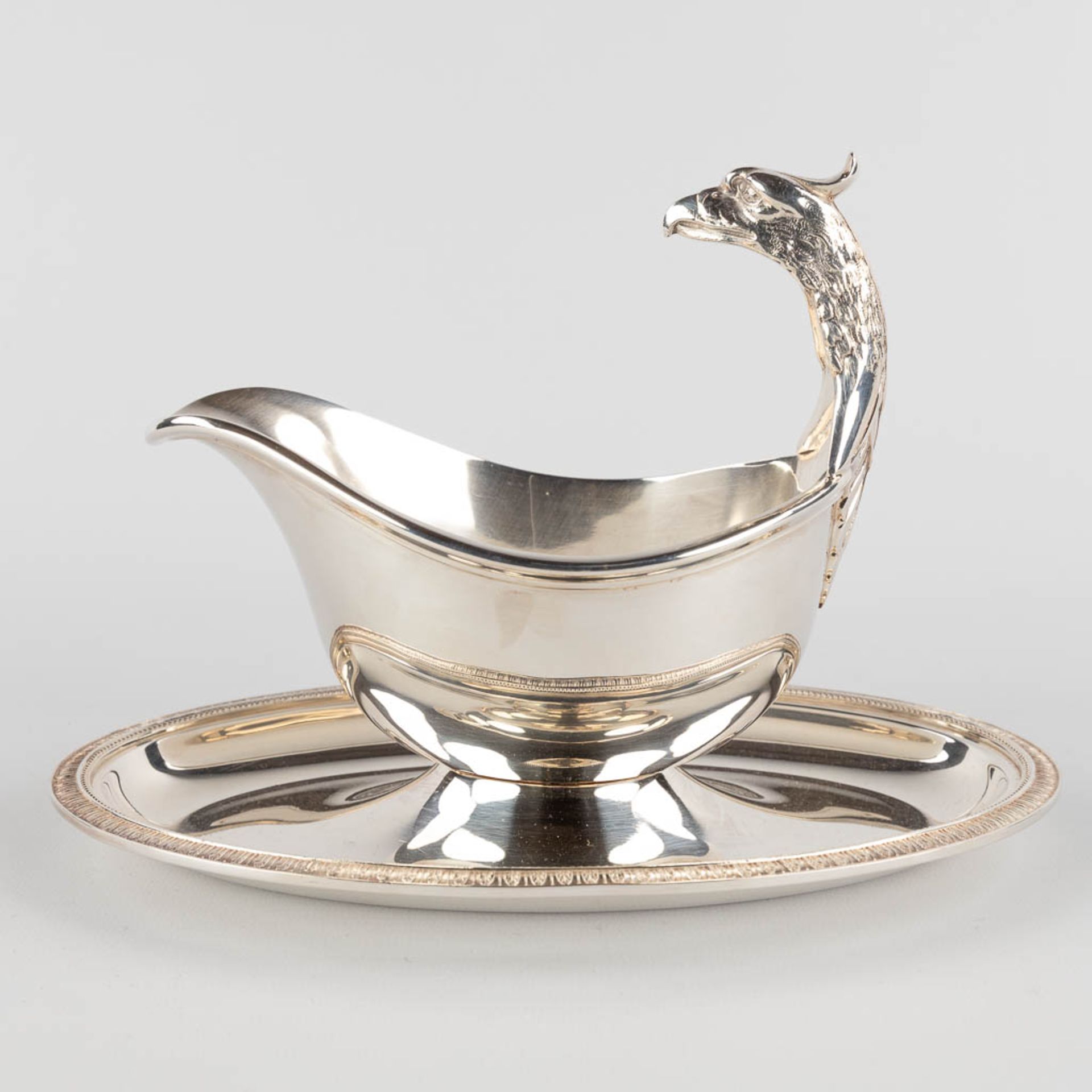 Christofle France, three pieces of silver plated serving accessories. (D:32 x W:45 cm) - Image 11 of 16