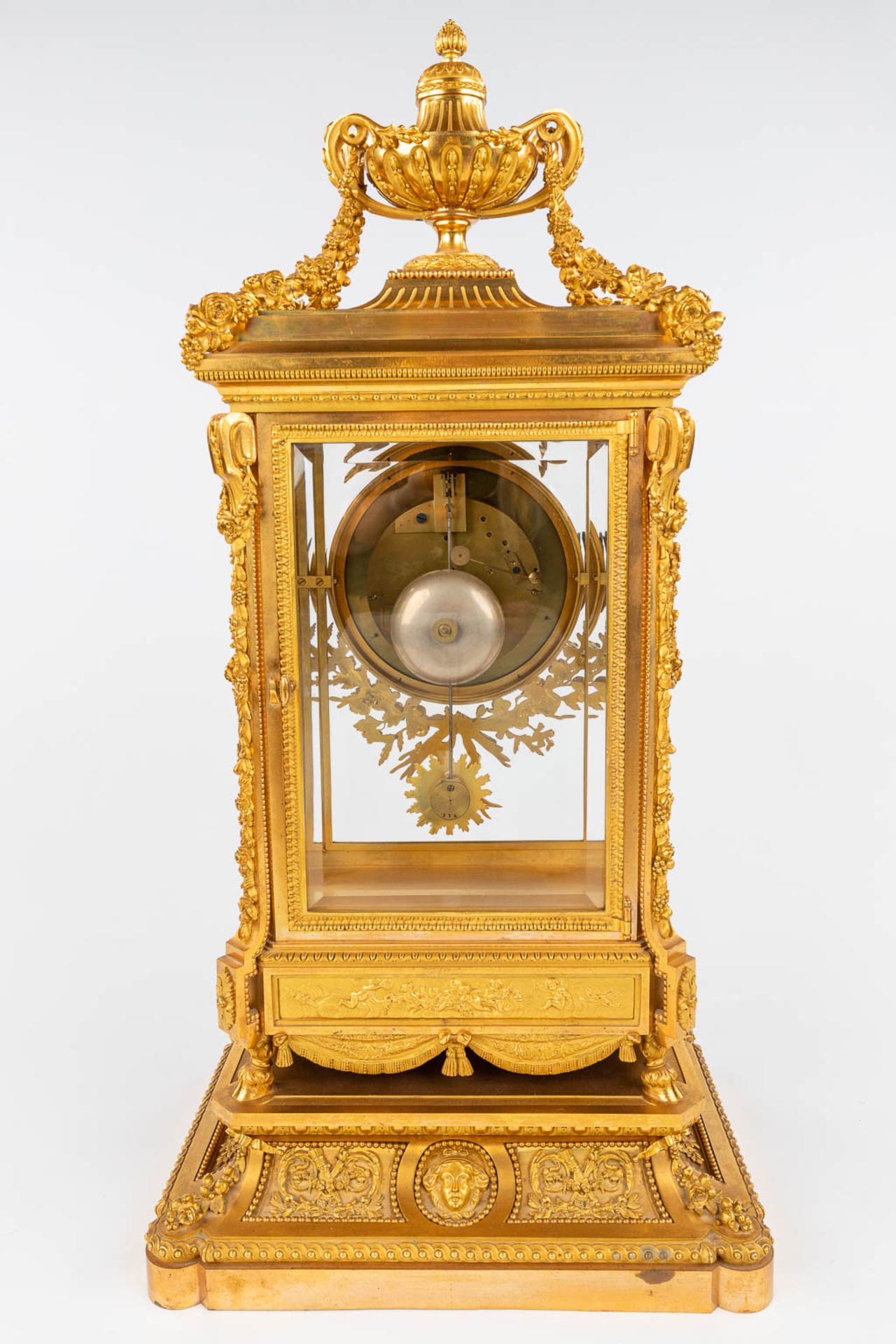 An imposing three-piece mantle garniture clock and candelabra, gilt bronze in Louis XVI style. Maiso - Image 14 of 38