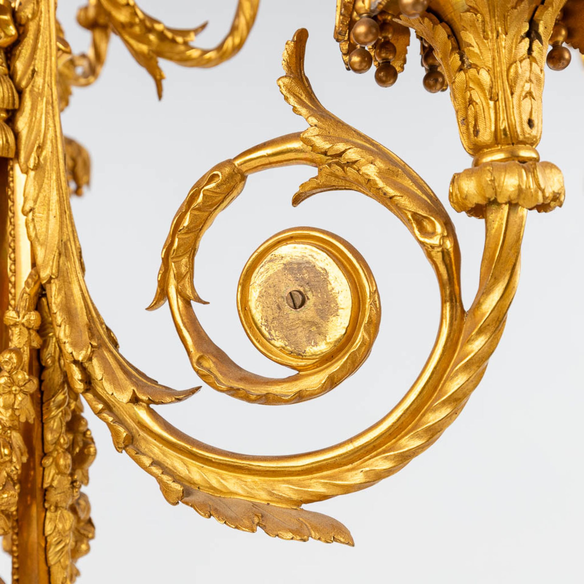 An imposing three-piece mantle garniture clock and candelabra, gilt bronze in Louis XVI style. Maiso - Image 33 of 38