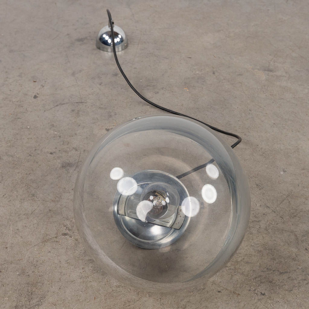 A ceiling lamp with glass shade and mirrored ring. - Bild 5 aus 5