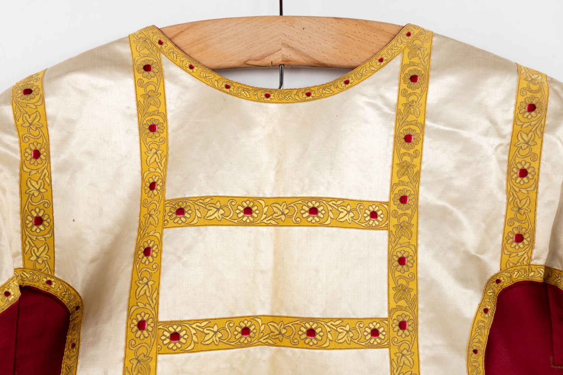 Four Dalmatics, Two Roman Chasubles, A stola and Chalice Veil, finished with embroideries. - Image 26 of 59