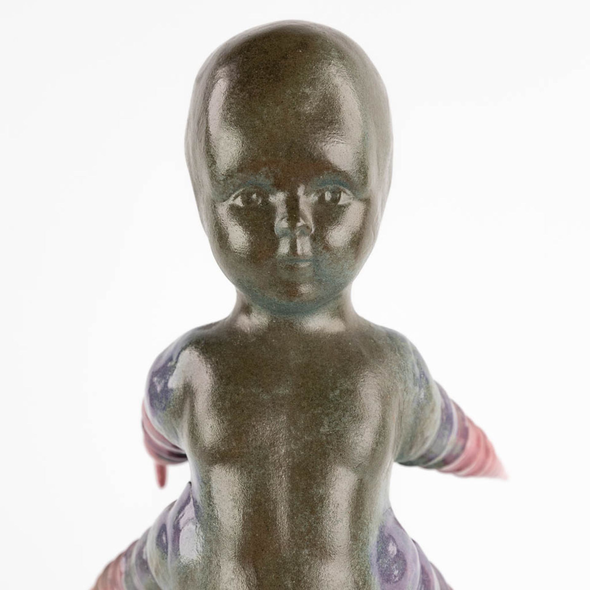 An abstract sculpture of a child with drills/seashells. 20th C. (D:16 x W:17 x H:50 cm) - Image 7 of 10