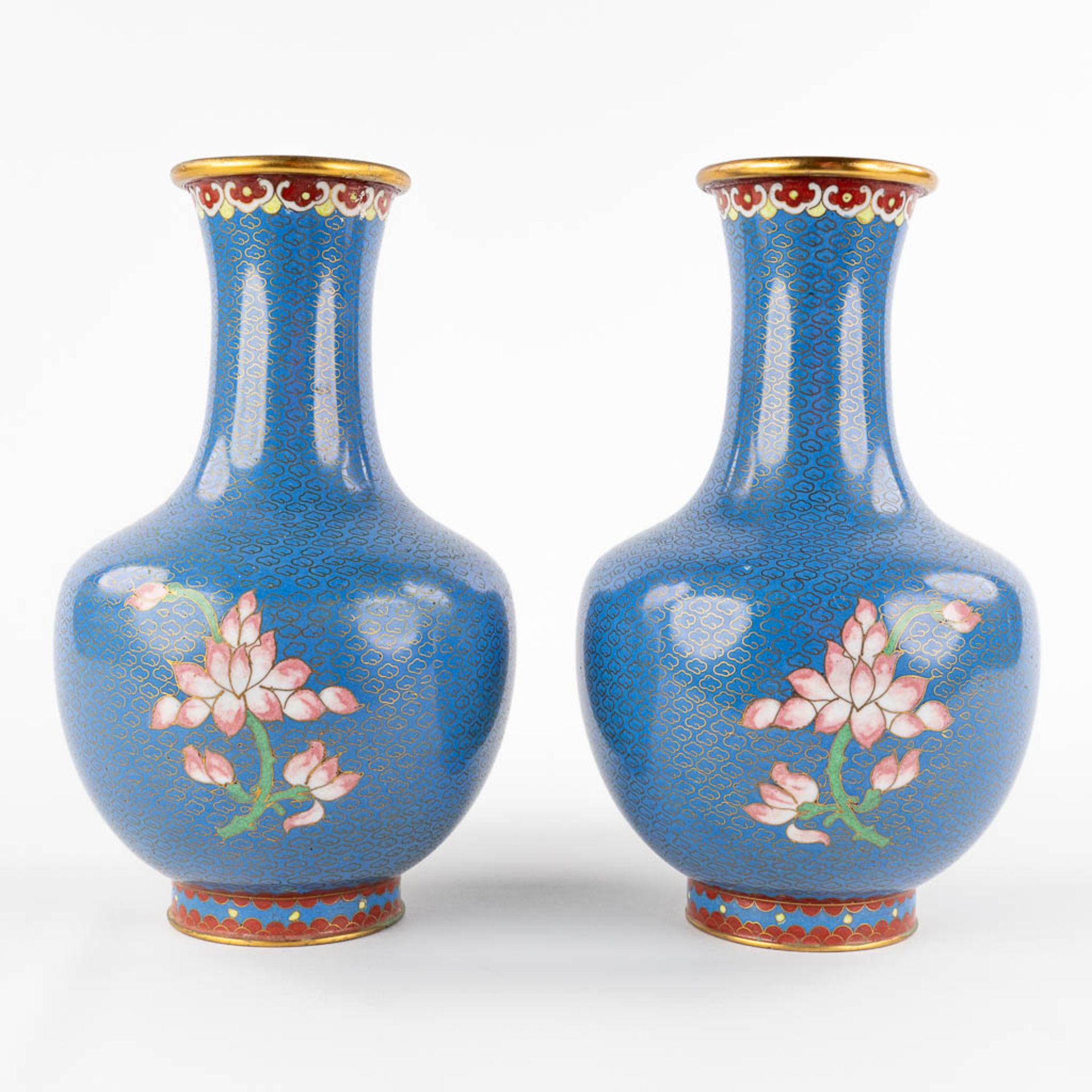 Five Oriental vases, cloisonné bronze. 20th C. (H:25 cm) - Image 5 of 27