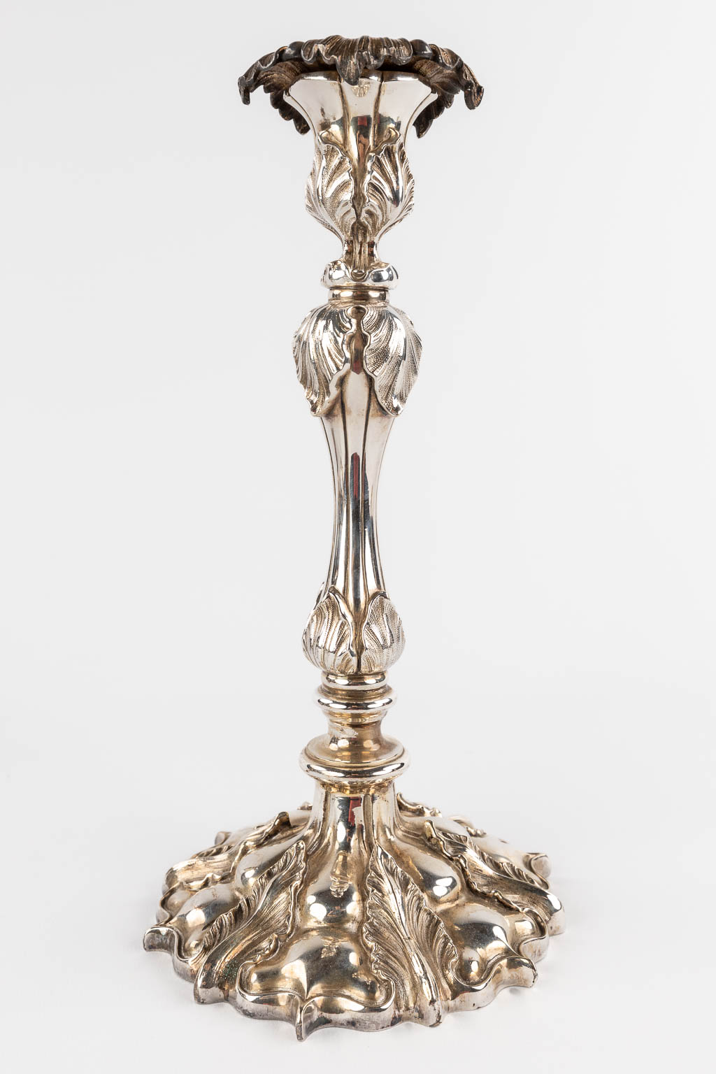 Two candlesticks and a candelabra, silver-plated bronze. Louis XV style. (H:62 x D:40 cm) - Bild 14 aus 25