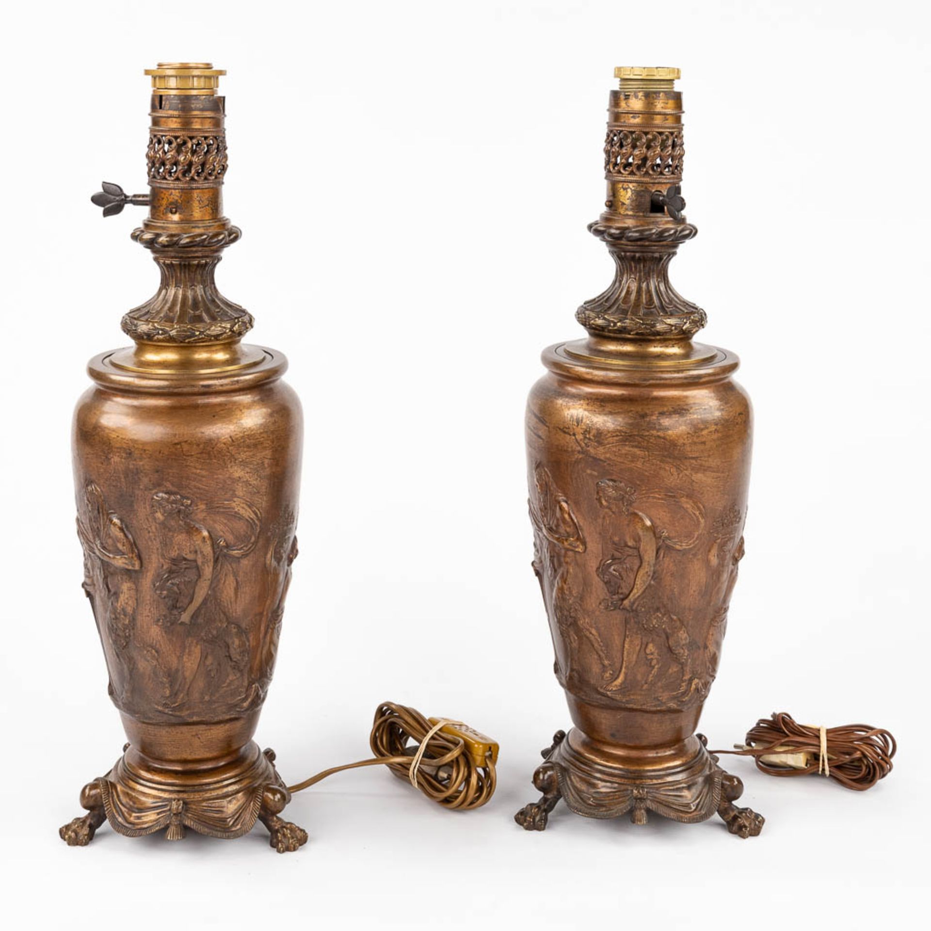 CLODION (1738-1814) 'Pair of oil lamps' bronze decorated with Satyrs and Nymphs. 19th C. (H:55 x D:1 - Bild 4 aus 14