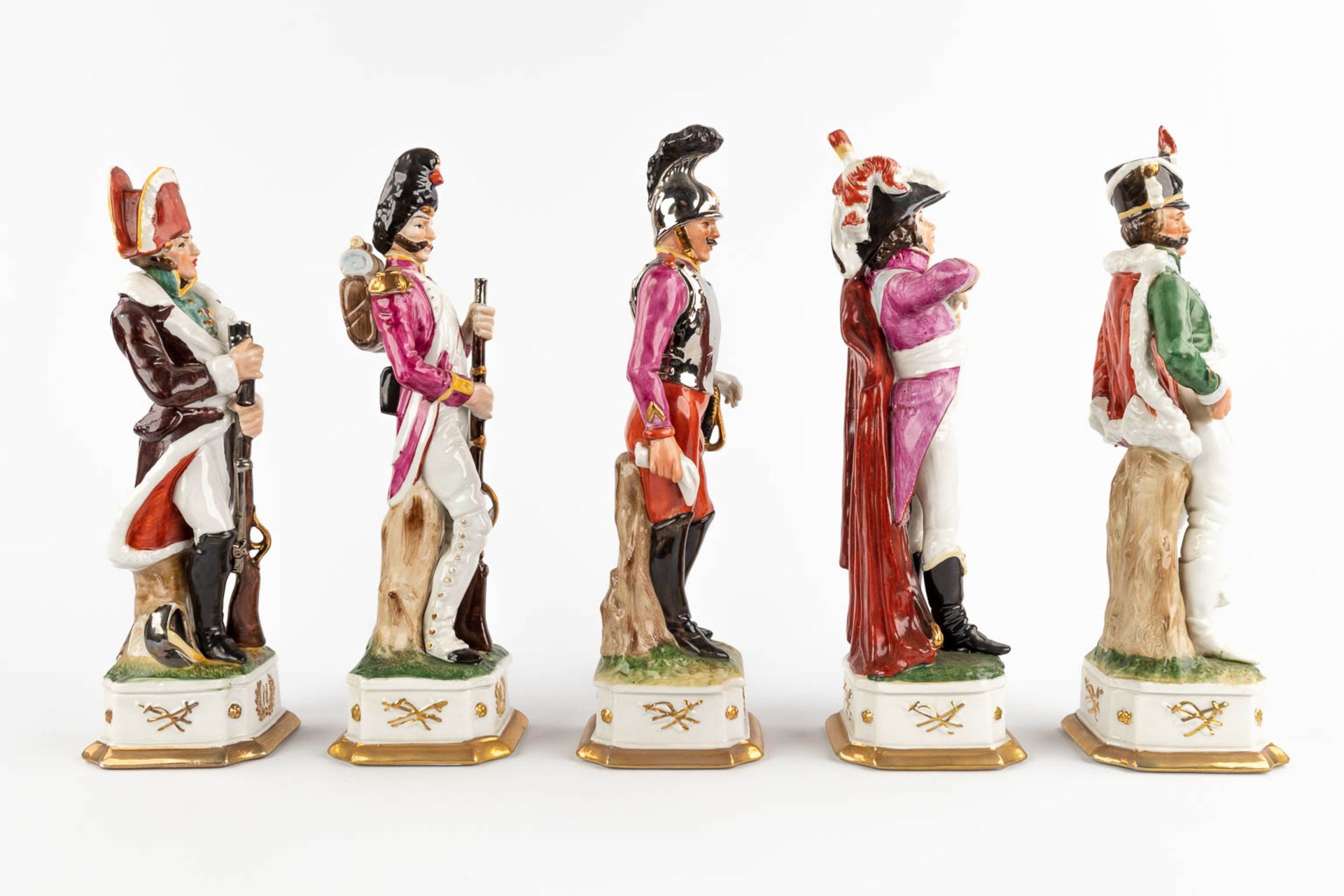 Napoleon and 9 generals, polychrome porcelain. 20th C. (H:32 cm) - Image 7 of 15