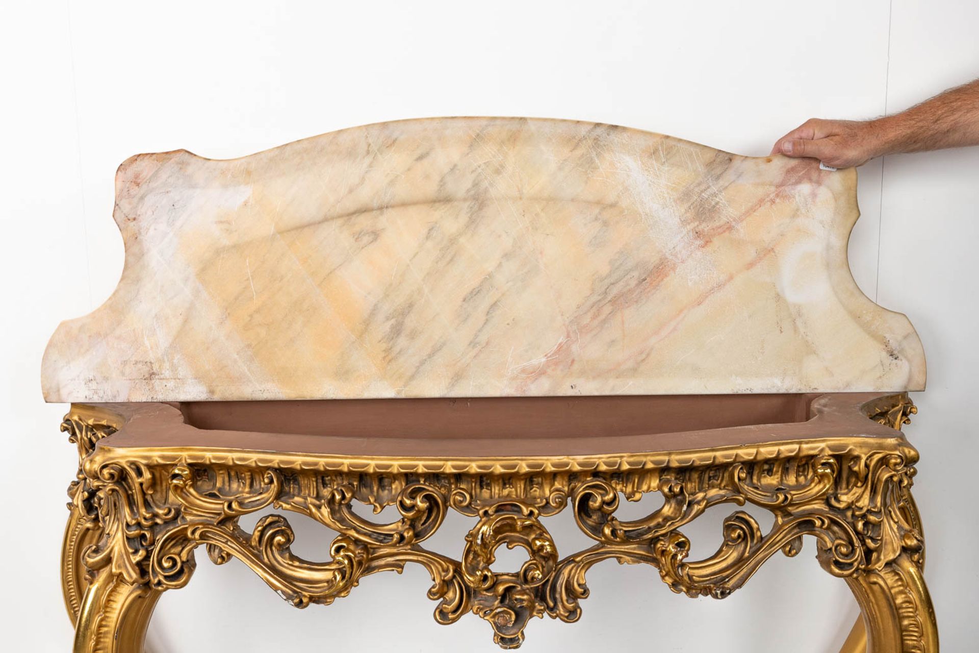 A console with marble top and a matching mirror. 20th C. (D:40 x W:135 x H:241 cm) - Image 11 of 17