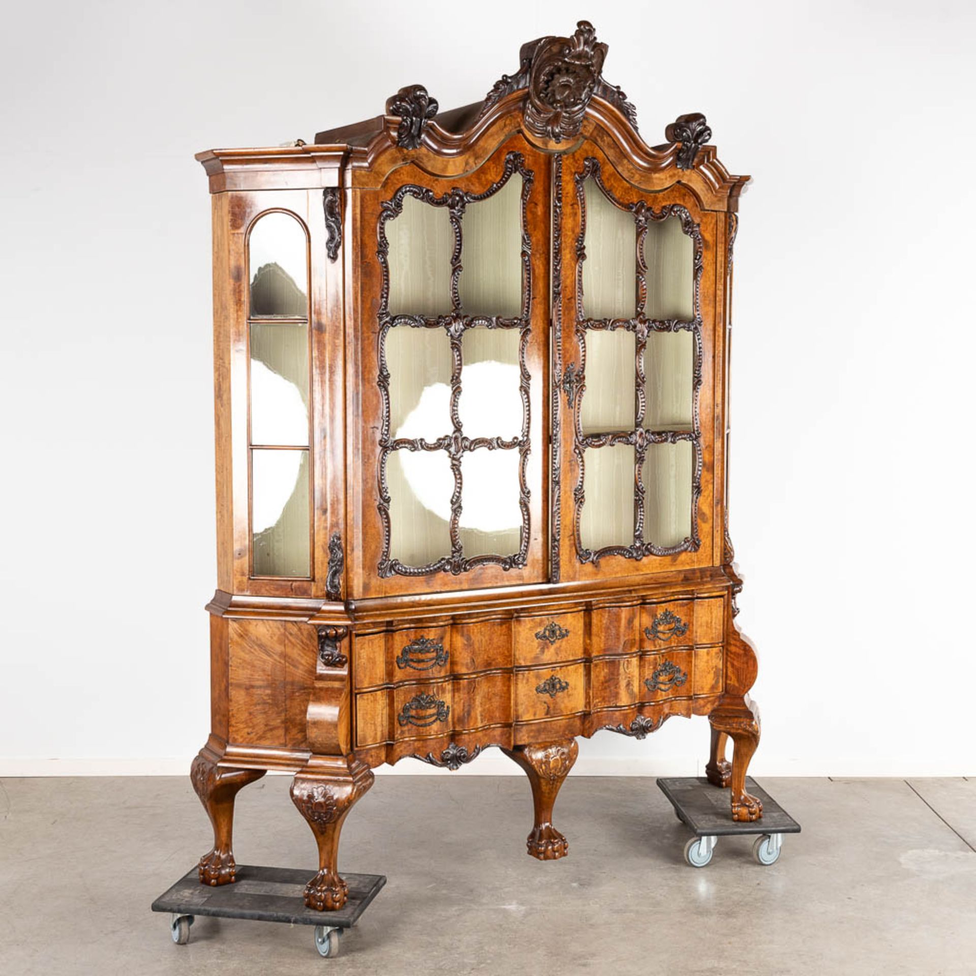 A large display cabinet, England, Chippendale style. 19th C. (D:53 x W:208 x H:252 cm) - Image 5 of 20