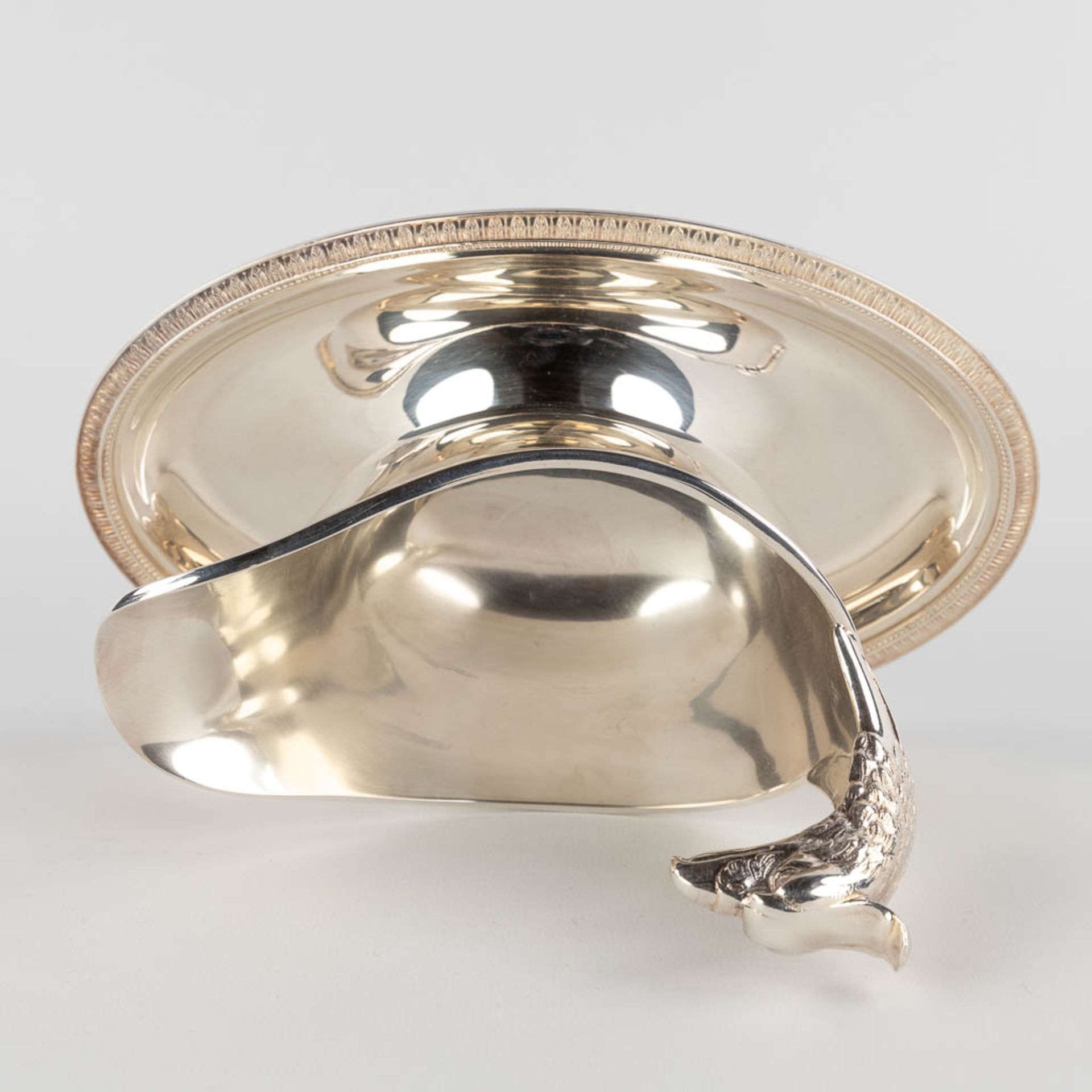 Christofle France, three pieces of silver plated serving accessories. (D:32 x W:45 cm) - Image 13 of 16