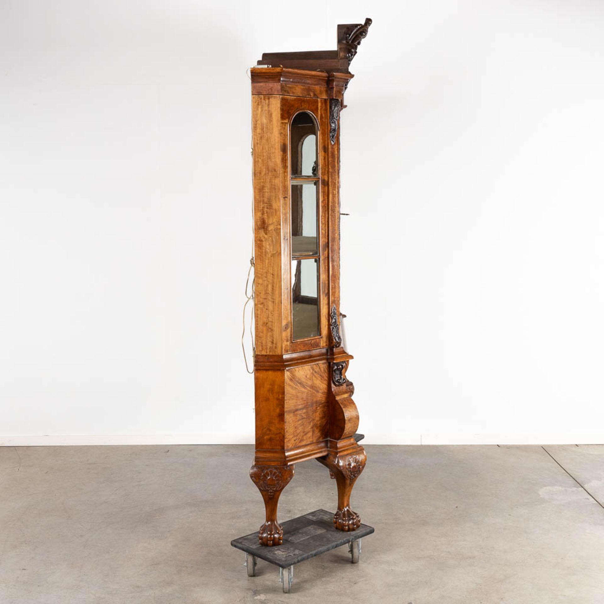 A large display cabinet, England, Chippendale style. 19th C. (D:53 x W:208 x H:252 cm) - Image 6 of 20