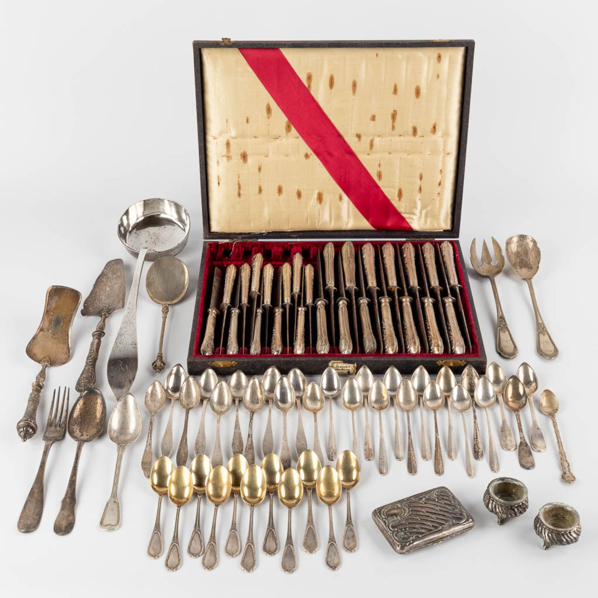 A large lot of various cutlery made of silver. 1,231 kg. 