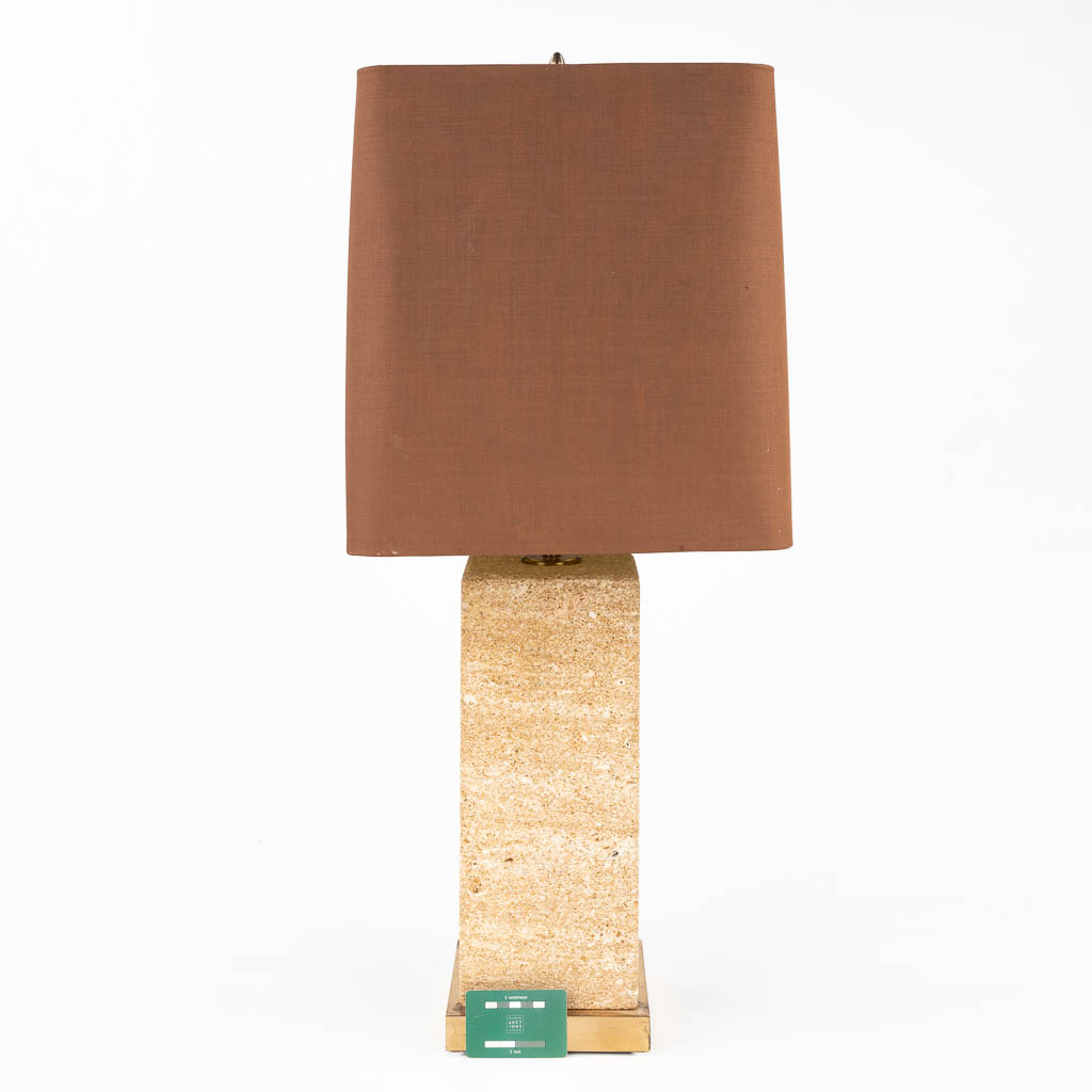 A travertine table lamp, in the style of Camille Breesche. (D:36 x W:36 x H:86 cm) - Bild 2 aus 11