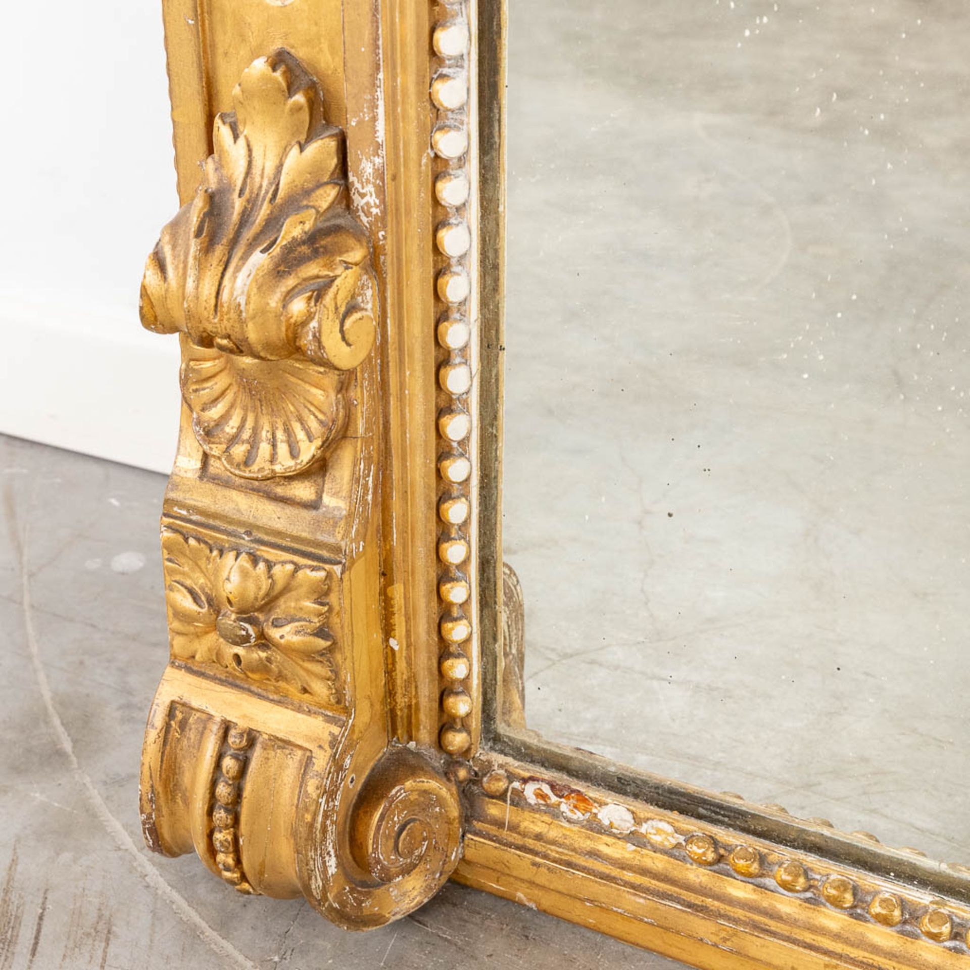 A large mirror, gilt wood and stucoo in Louis XVI style. Circa 1900. (W:123 x H:207 cm) - Bild 12 aus 12