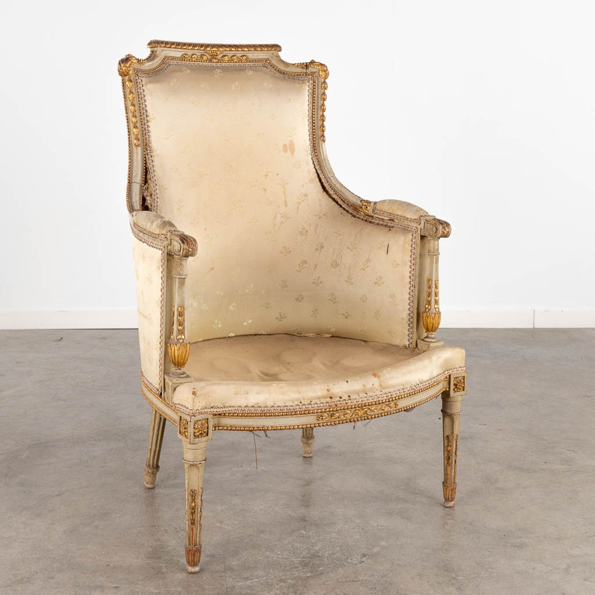 A sculptured armchair, Louis XVI style, 19th C. (D:64 x W:65 x H:100 cm) - Image 3 of 16