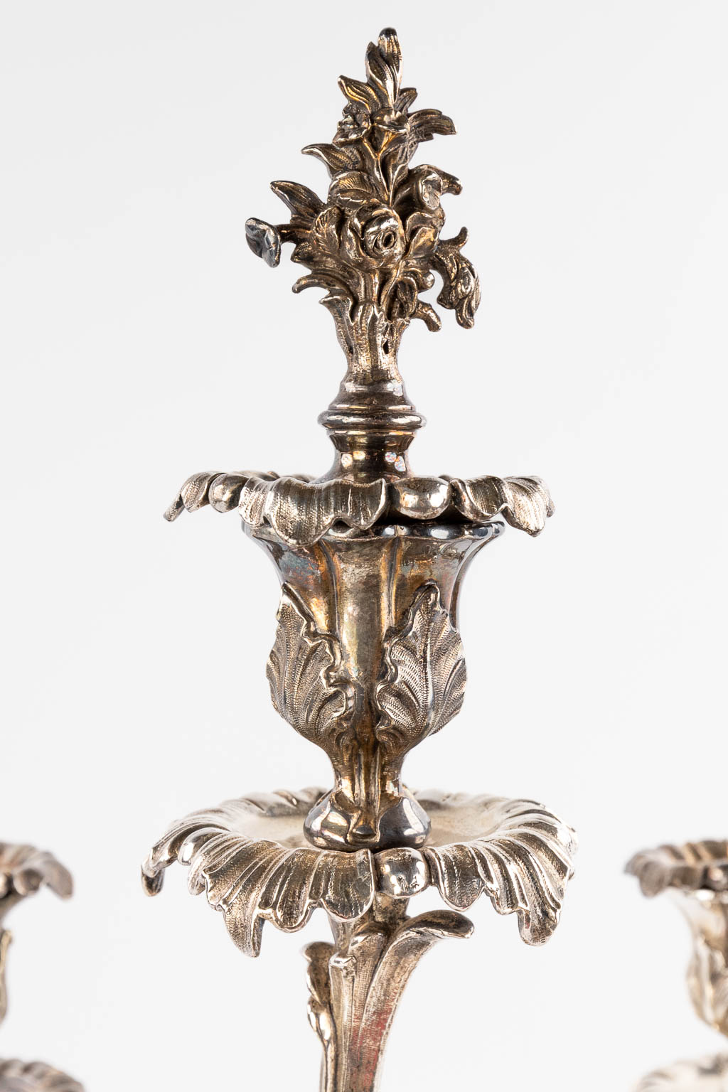 Two candlesticks and a candelabra, silver-plated bronze. Louis XV style. (H:62 x D:40 cm) - Bild 5 aus 25