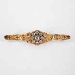 An antique brooche, 18kt yellow gold with old-cut diamonds, appr.,7ct. 8,95g.