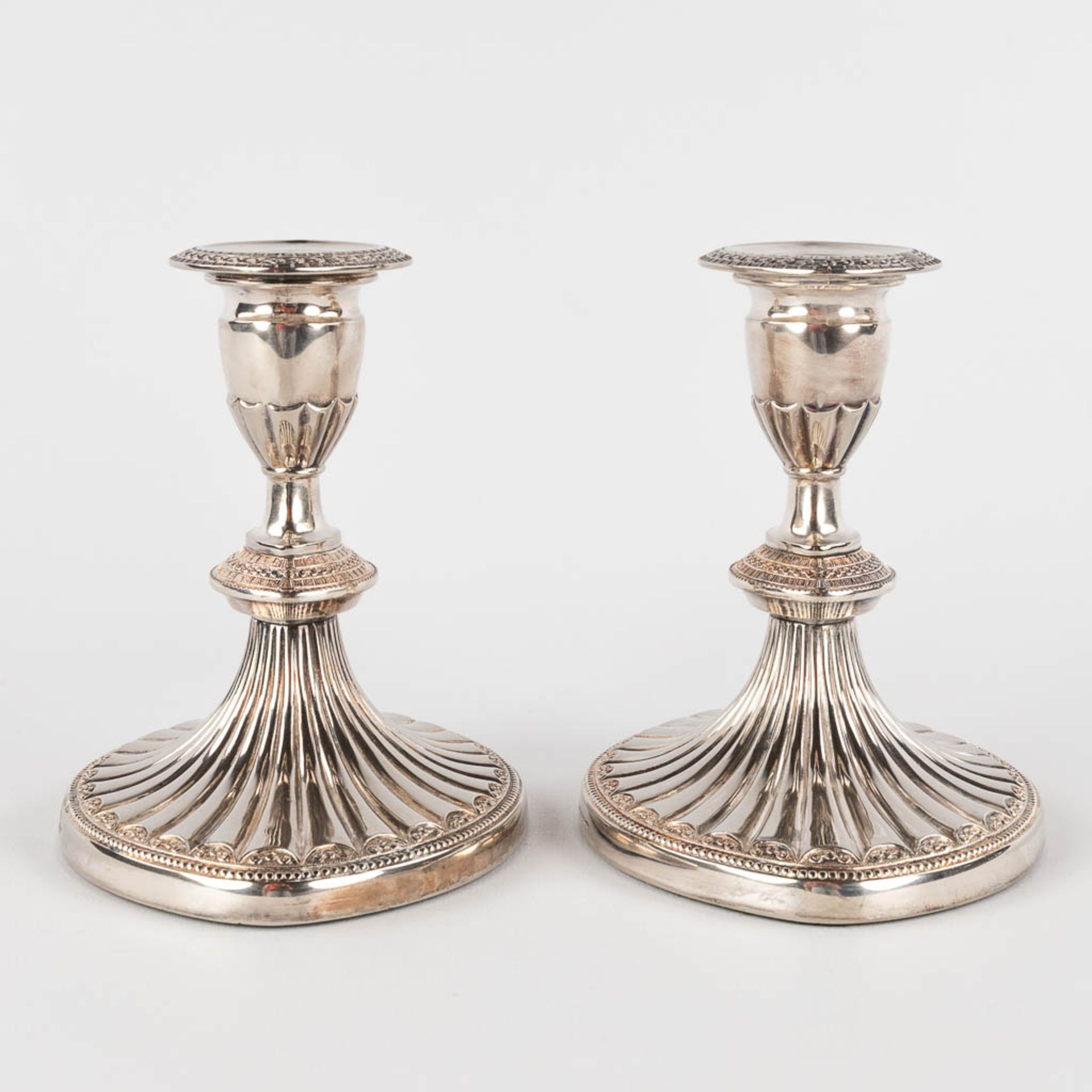 A silver-plated serving tray, two candlesticks and a bowl with Silver coin, One Rupee 1918. (D:37 x - Image 14 of 18