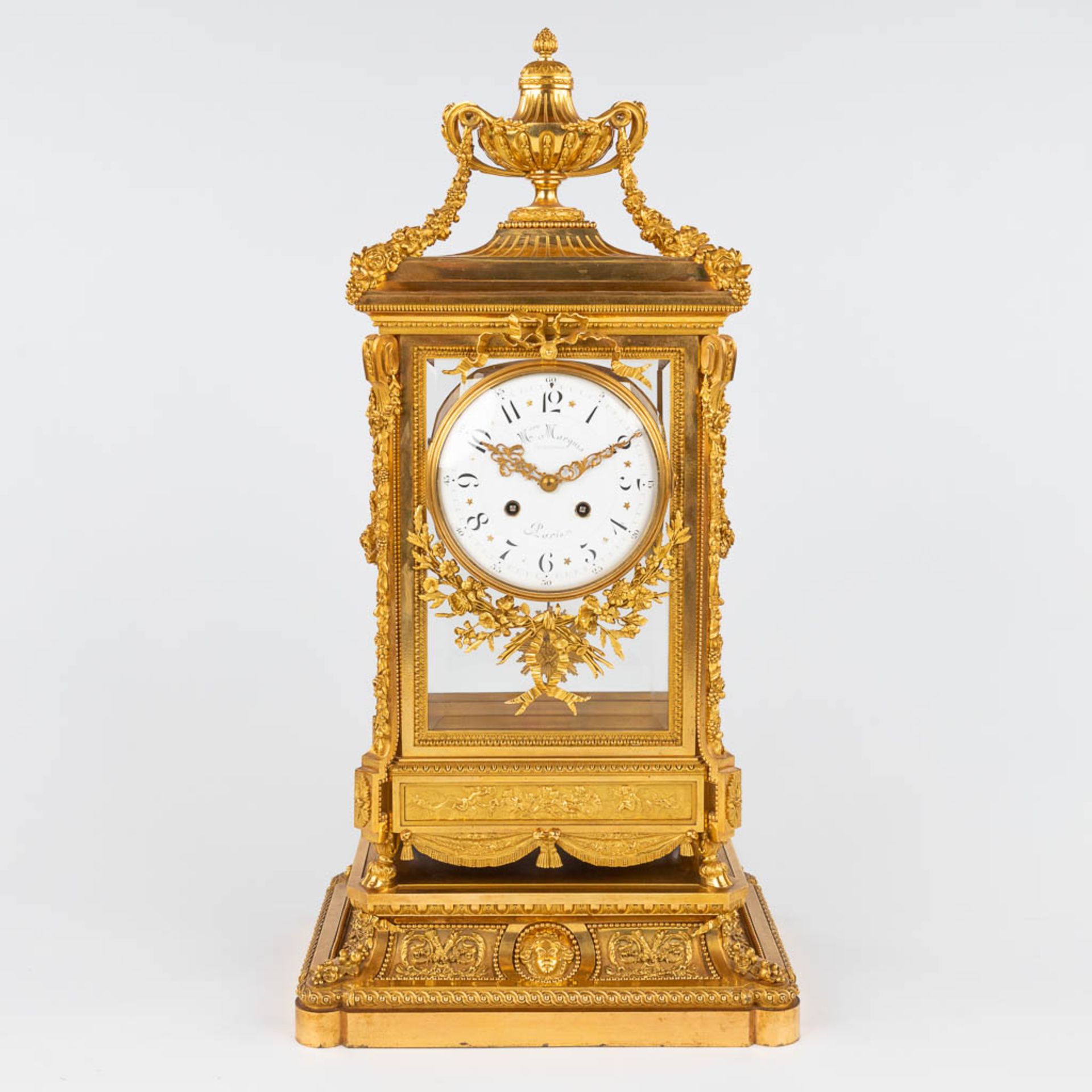 An imposing three-piece mantle garniture clock and candelabra, gilt bronze in Louis XVI style. Maiso - Image 3 of 38