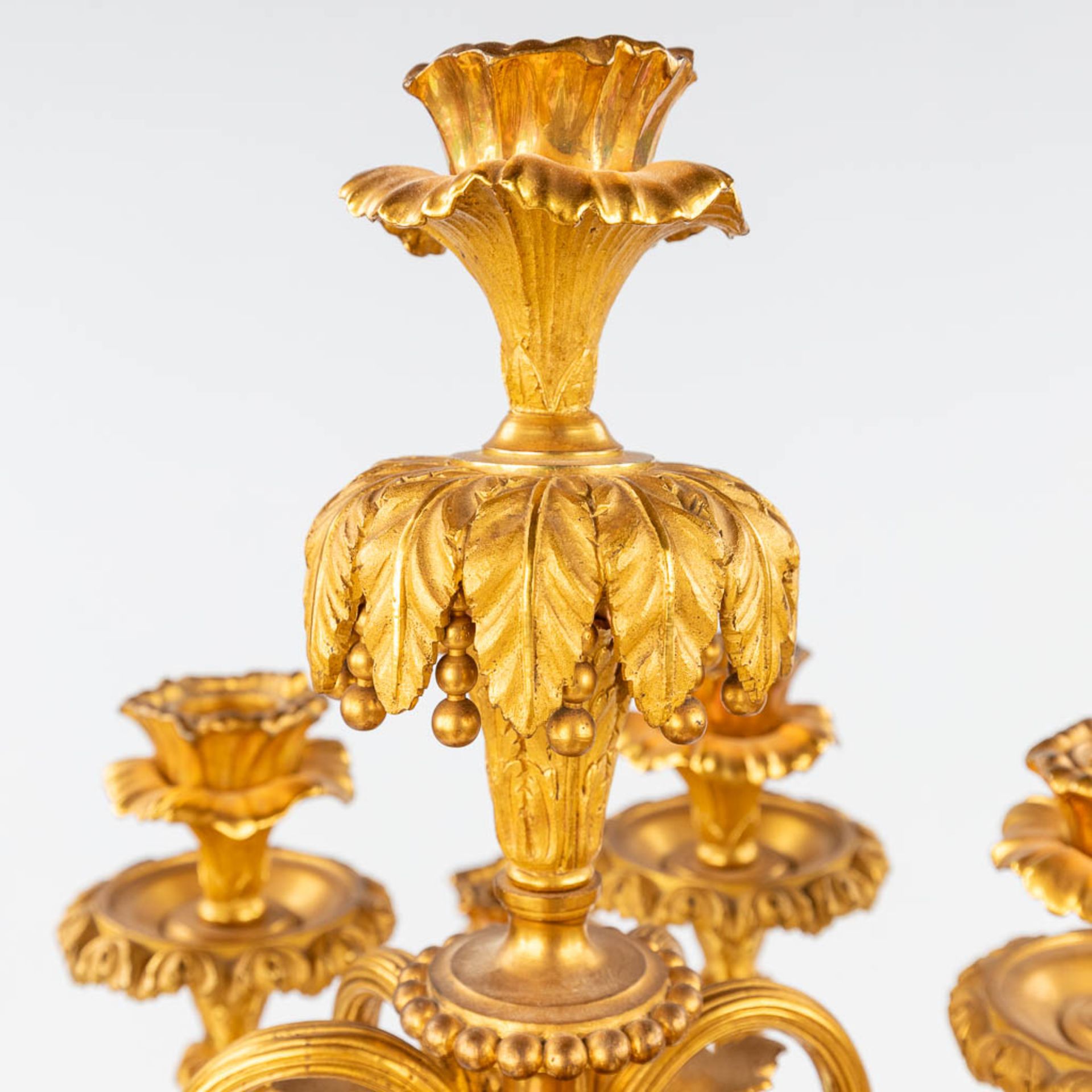 An imposing three-piece mantle garniture clock and candelabra, gilt bronze in Louis XVI style. Maiso - Image 29 of 38