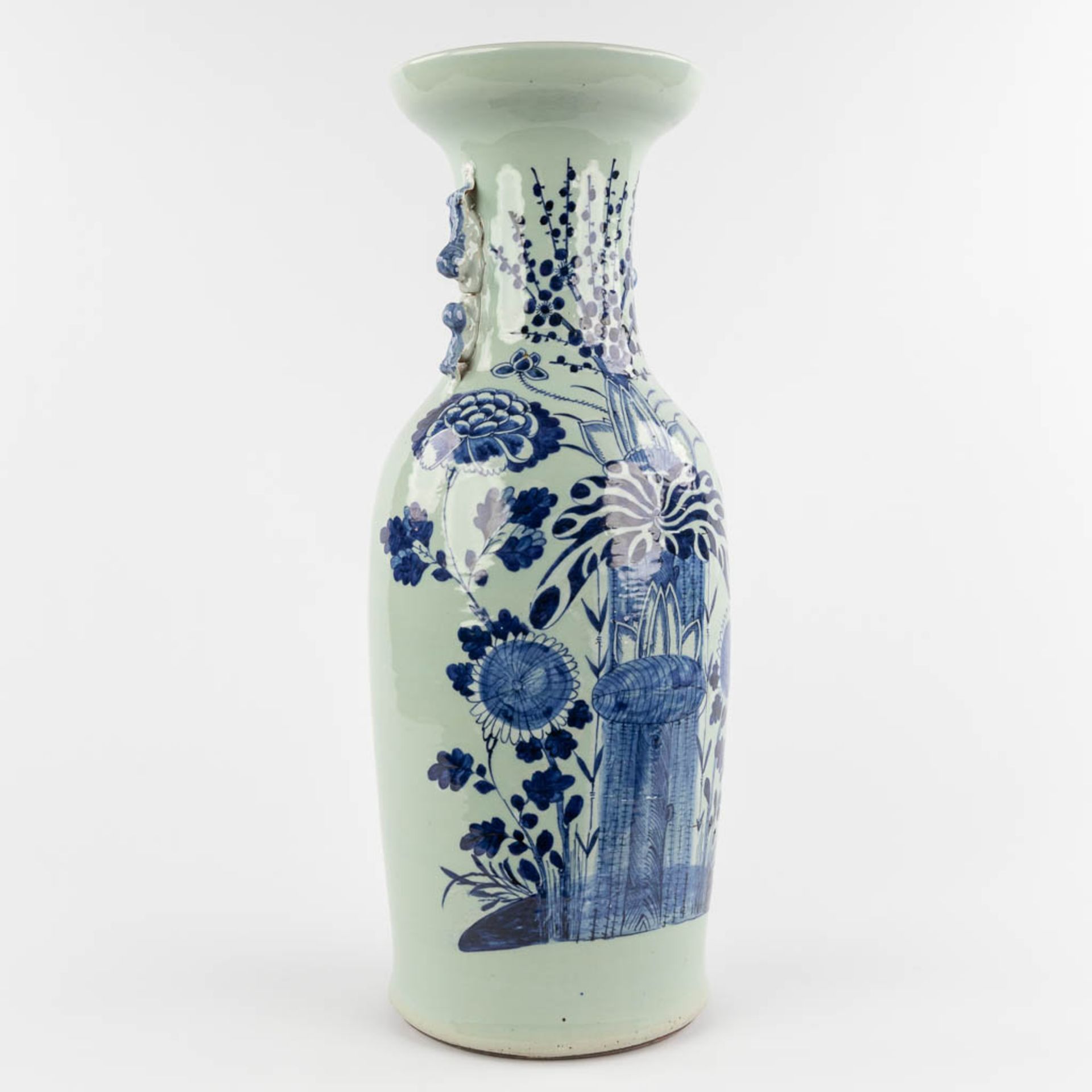 A Chinese Celadon vase with floral decor. 19th/20th C. (H:59 x D:21 cm) - Image 3 of 11