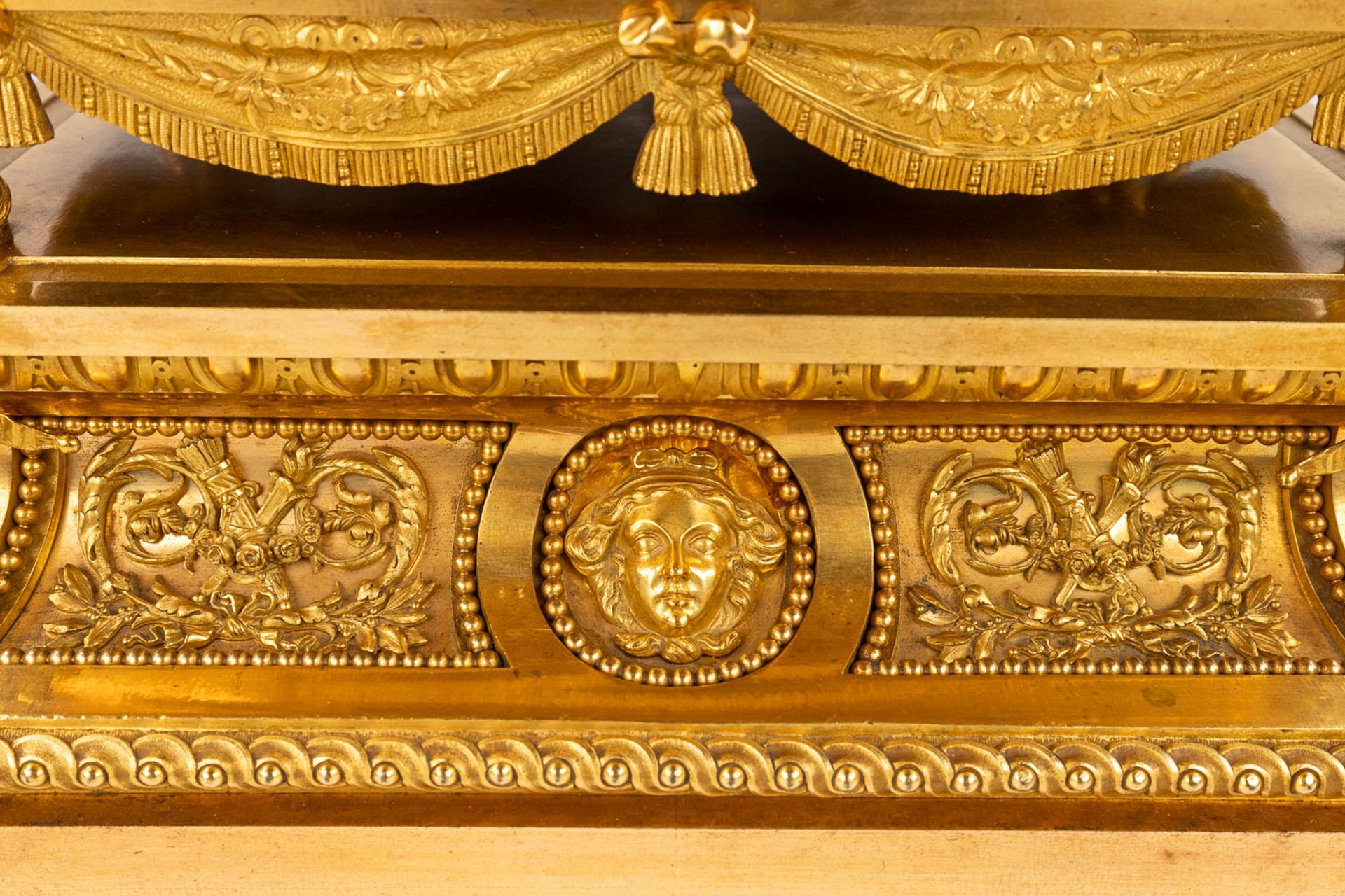 An imposing three-piece mantle garniture clock and candelabra, gilt bronze in Louis XVI style. Maiso - Image 8 of 38