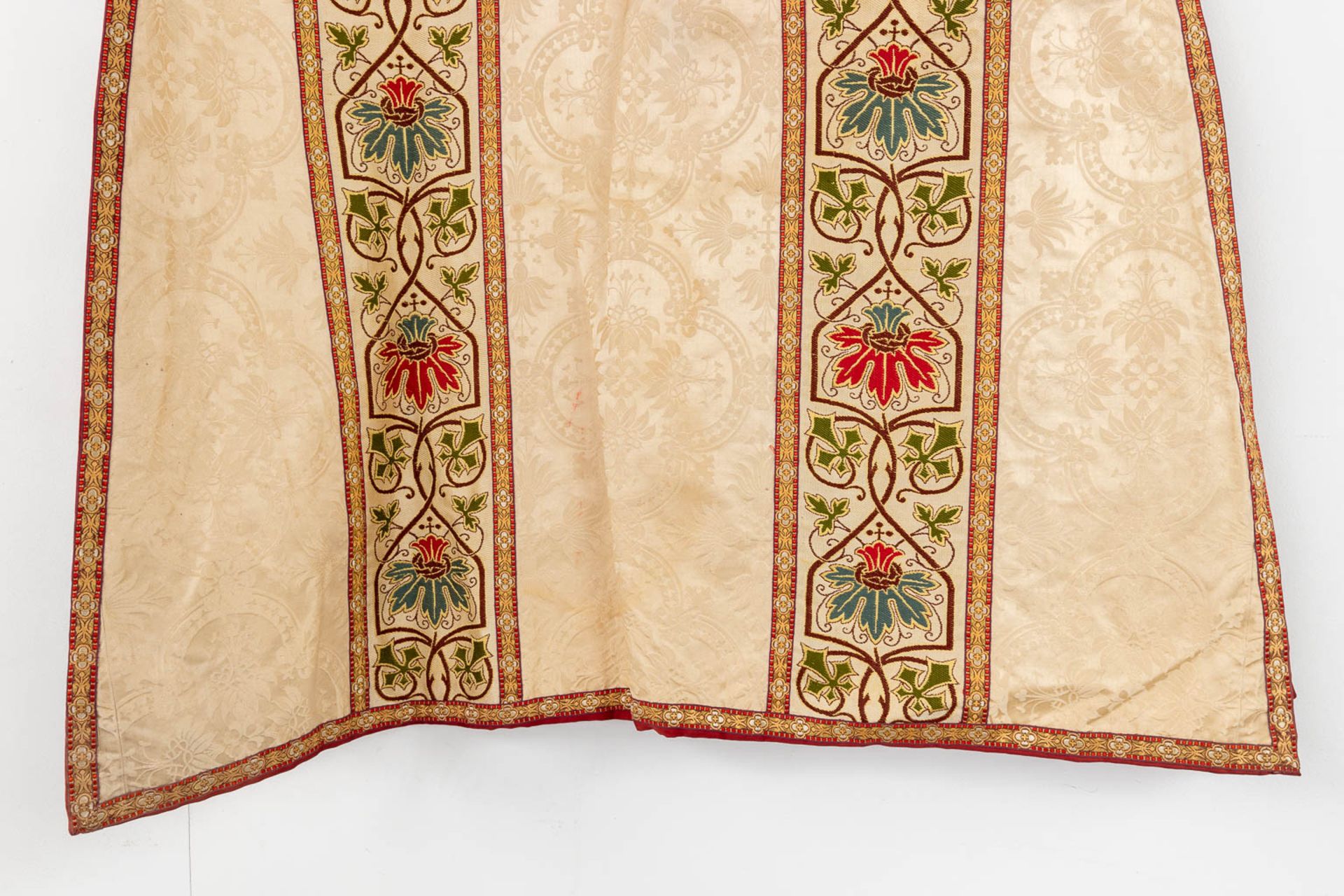 Four Dalmatics, Two Roman Chasubles, A stola and Chalice Veil, finished with embroideries. - Image 6 of 59