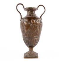 An antiqe bronze vase with Roman scène. 19th C. (D:6 x W:8 x H:14,5 cm)