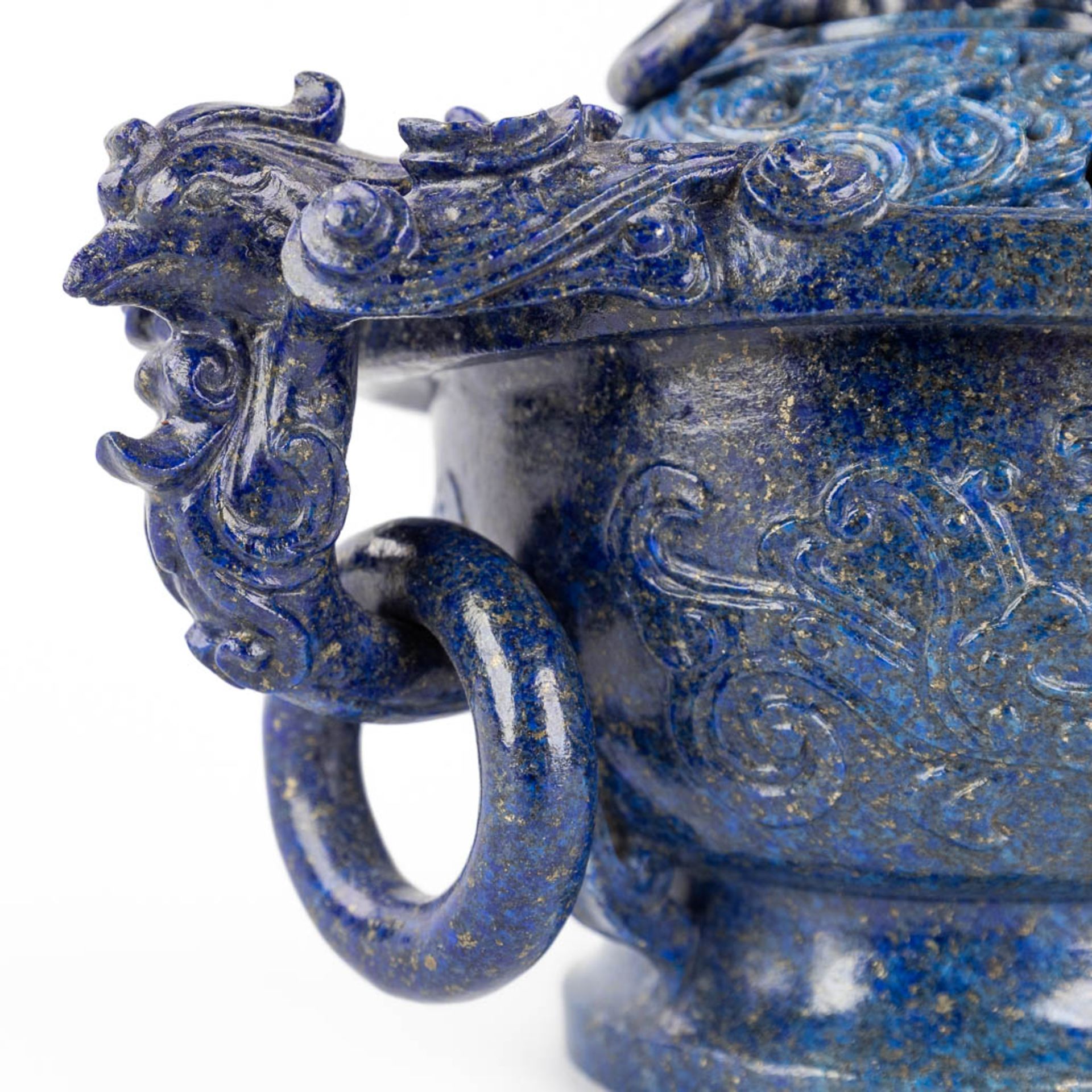 A Chinese censer, sculptured Lapis Lazuli, decorated with birds and flowers. (D:11 x W:17 x H:14 cm) - Image 10 of 11