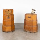 A pair of large pedestals on multiple levels with a candle holder. 20th C. (D:54 x W:54 x H:100 cm)