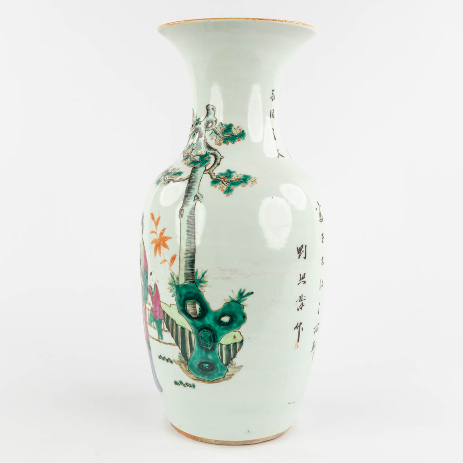 Two Chinese vases and a Ginger Jar, decorated with ladies. 19th/20th C. (H:57 x D:23 cm) - Image 16 of 31