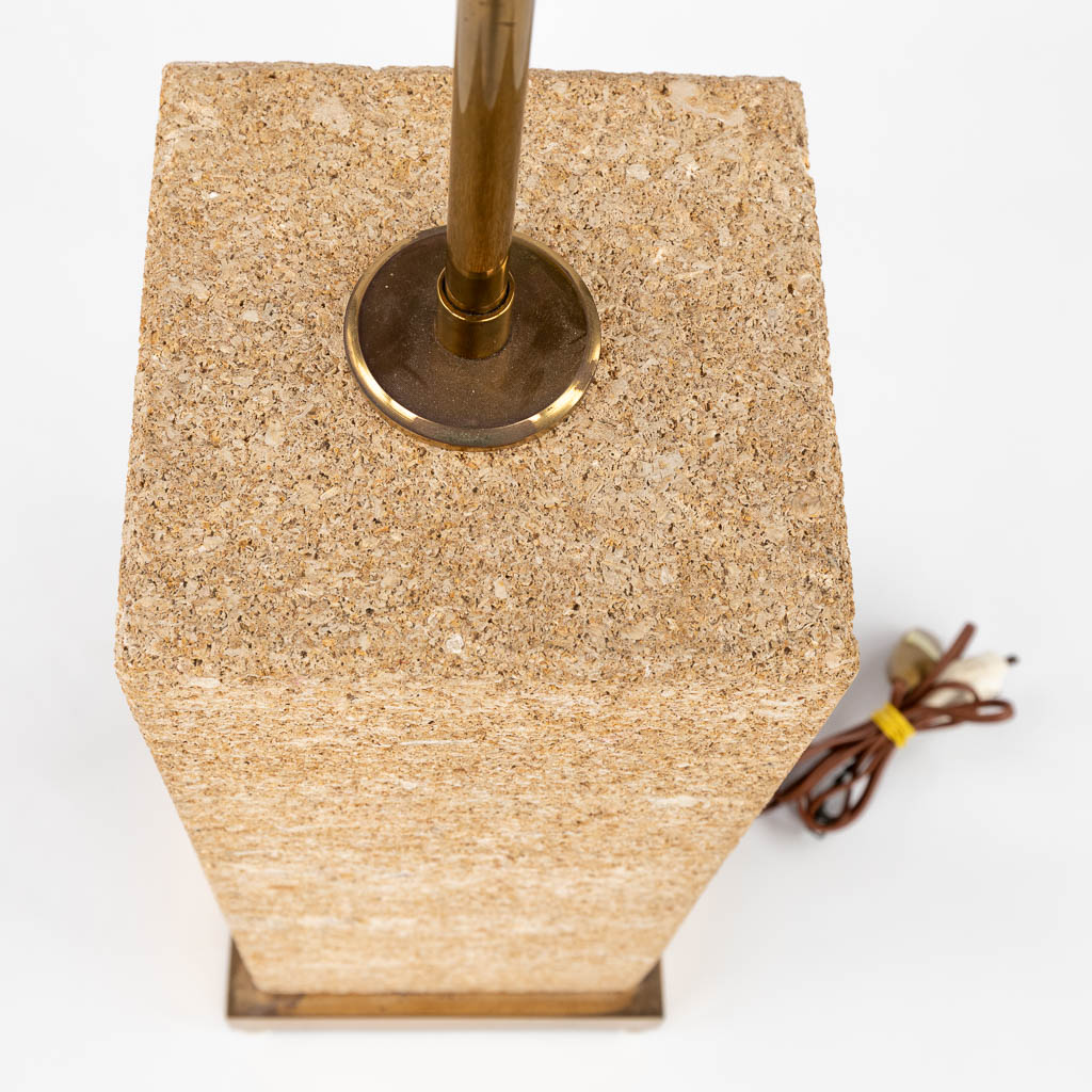 A travertine table lamp, in the style of Camille Breesche. (D:36 x W:36 x H:86 cm) - Bild 9 aus 11