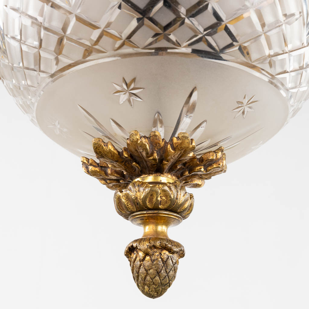 A chandelier, bronze mounted with glass and flambeaux and an eagle in Louis XVI style. (H:60 x D:44  - Bild 9 aus 12