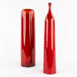 Elisabeth VANDEWEGHE (1946) 'Selenium Red Vases' for Perignem. (H:43 x D:12 cm)